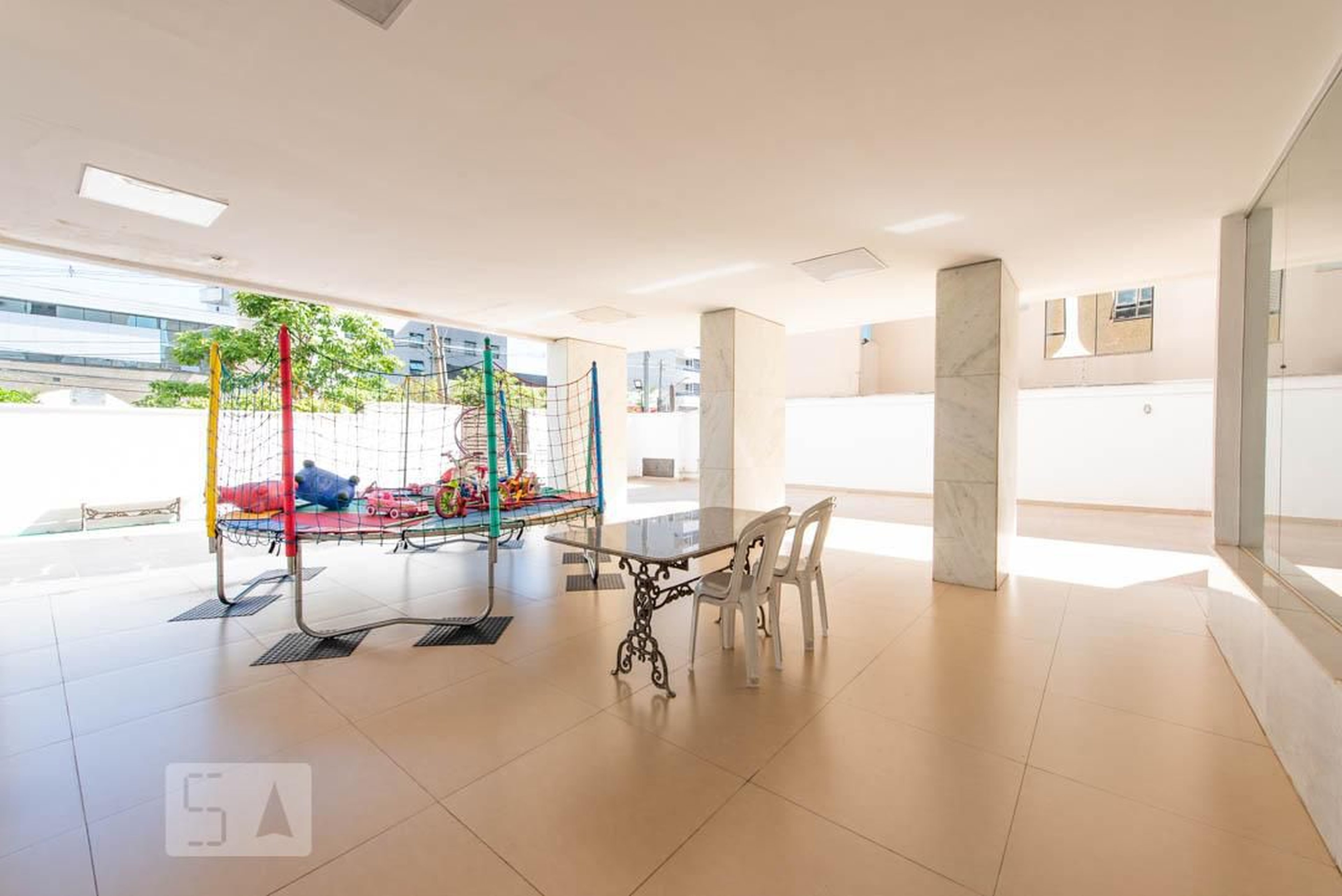 Playground - Edifício Viena