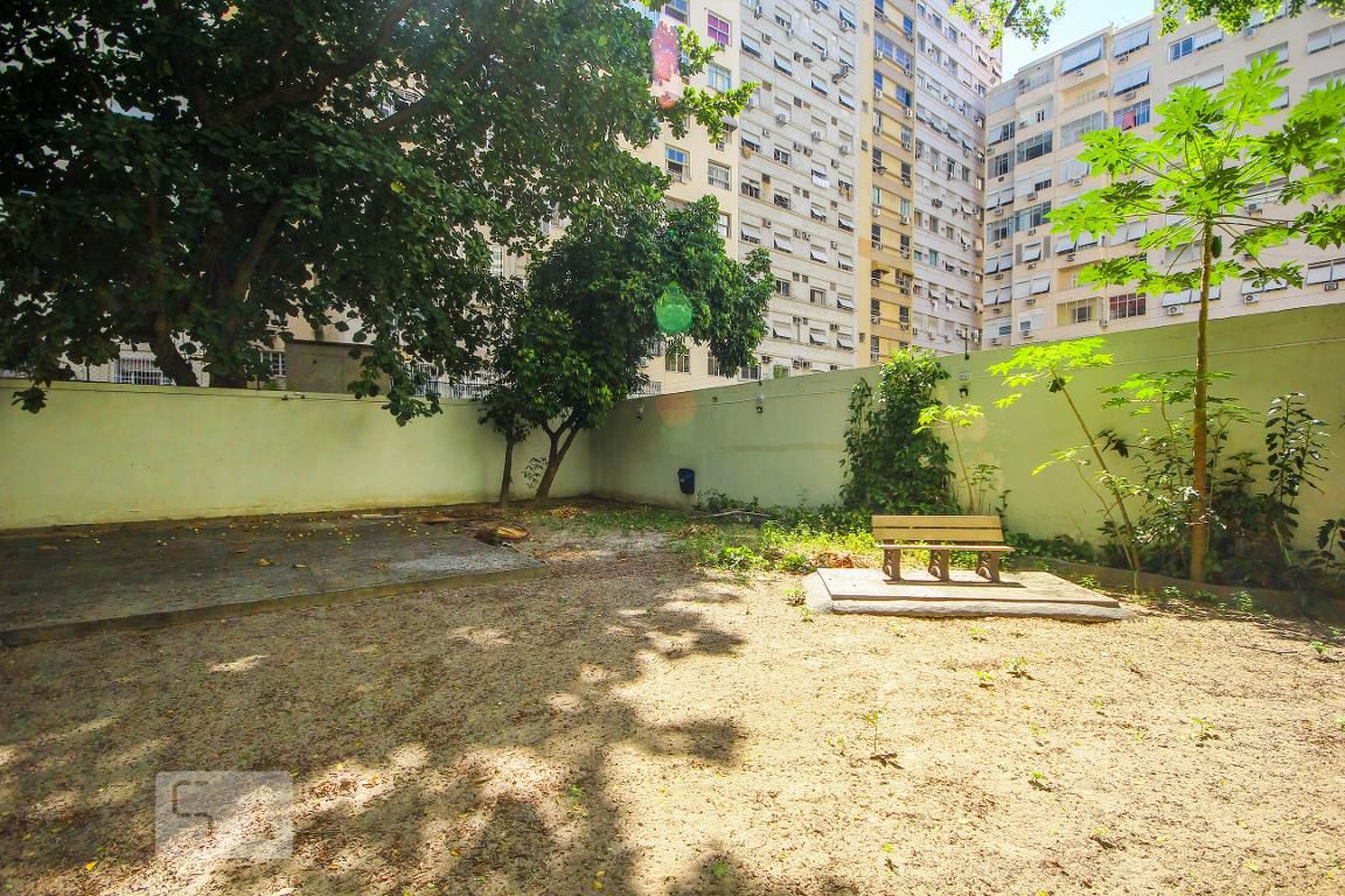 Playground - Edifício Country