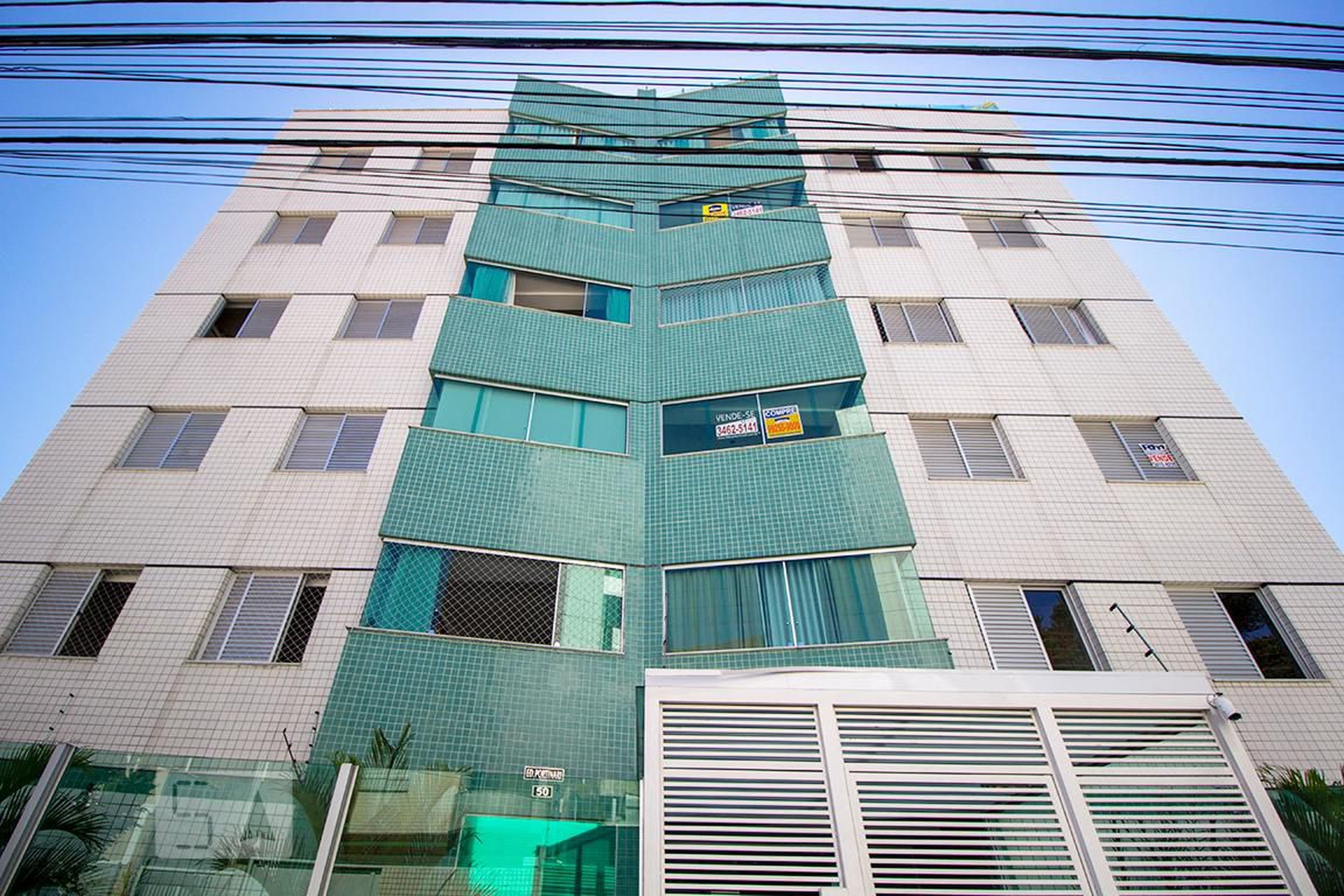 Fachada Condomínio em Rua Atlântida, 50