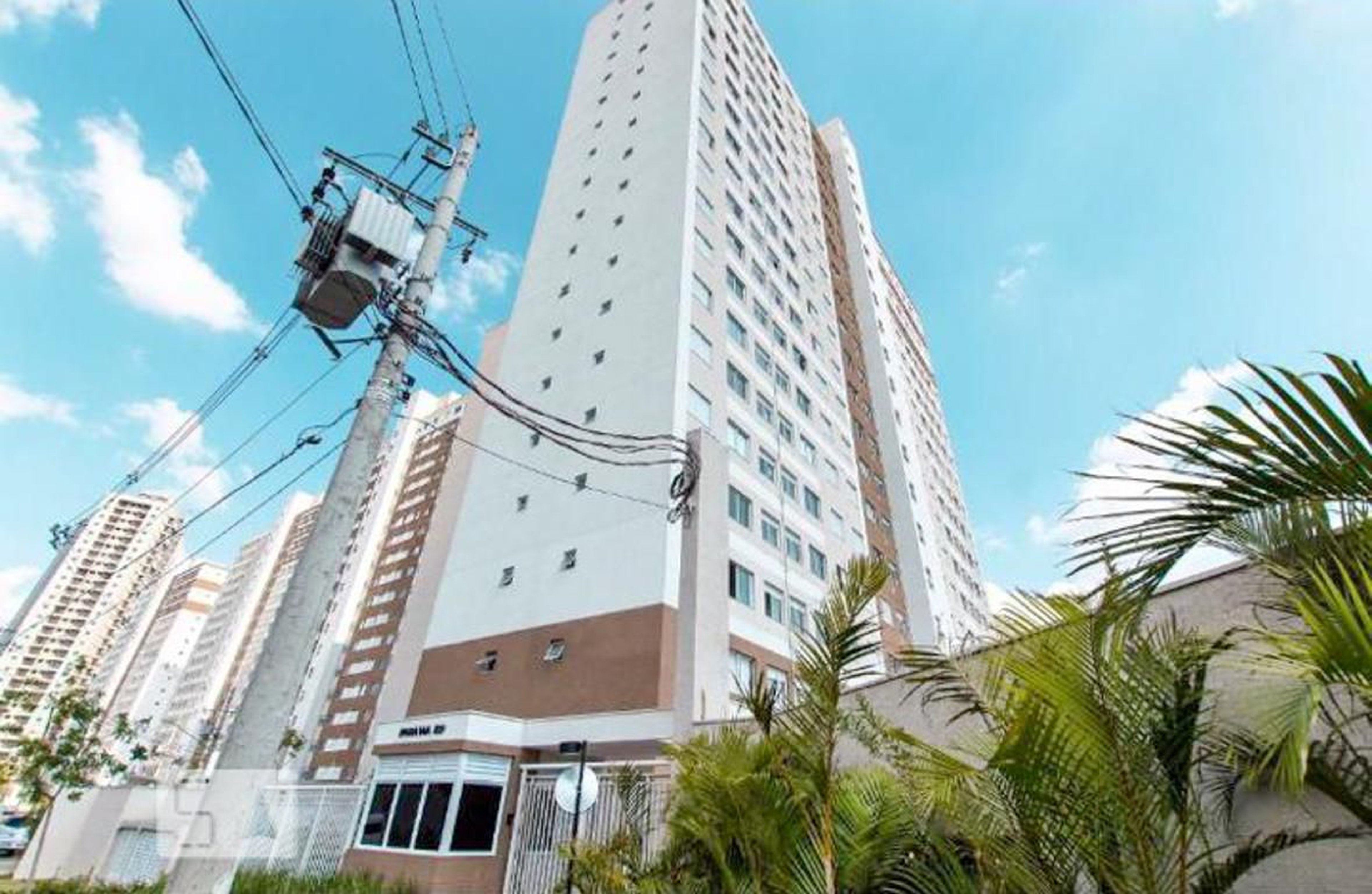 Fachada Condomínio em Avenida Marquês de São Vicente, 1720