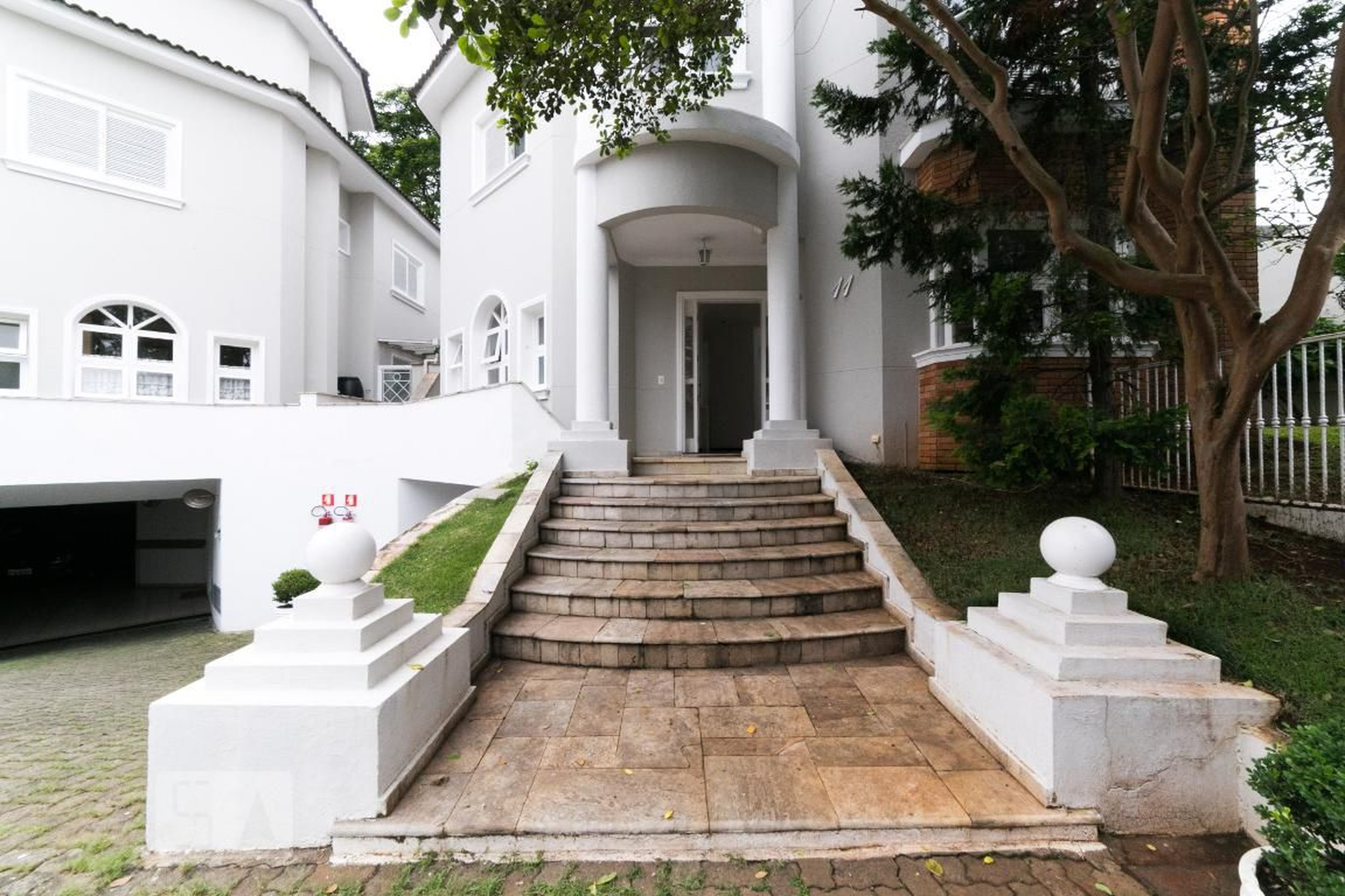 Fachada Condomínio Villa Lanza