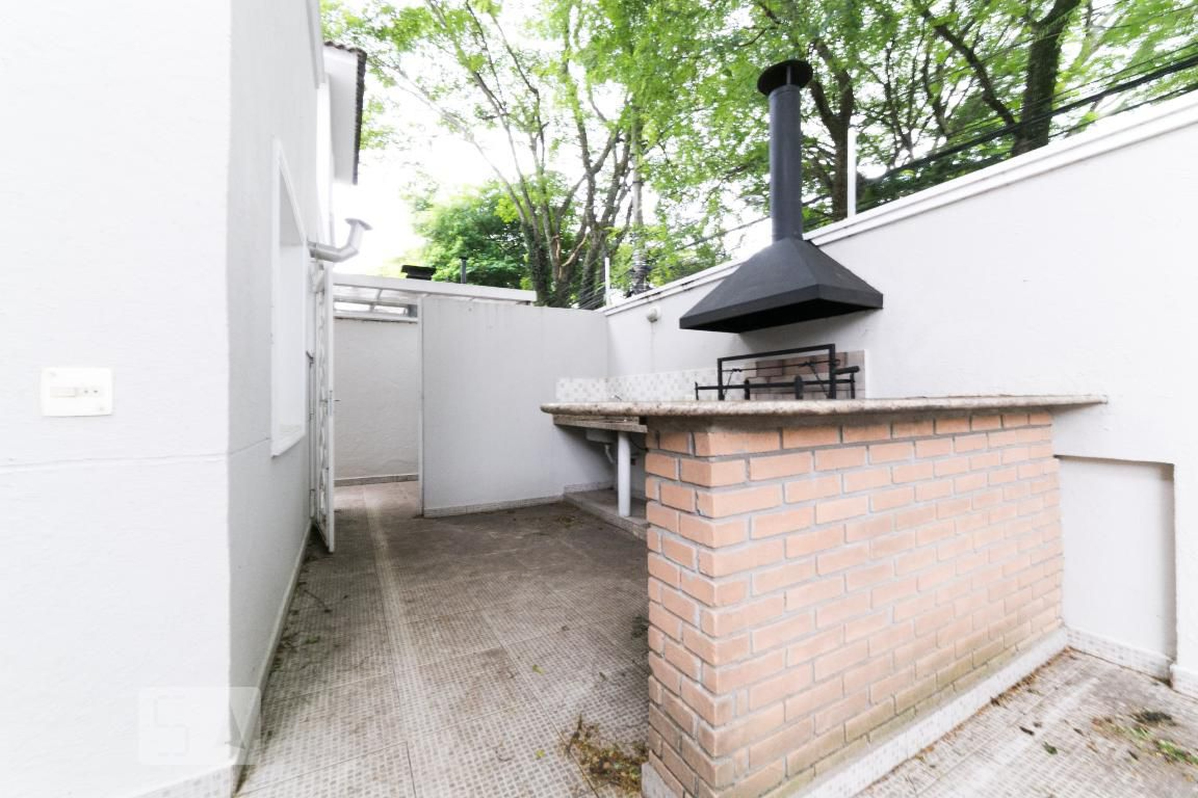 Churrasqueira - Villa Lanza