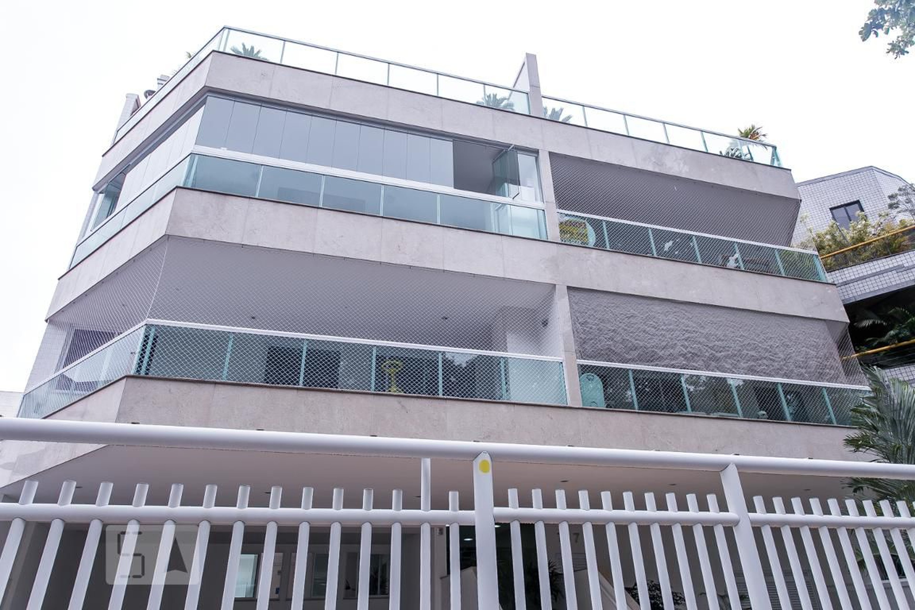 Fachada Condomínio Ilha do Mel