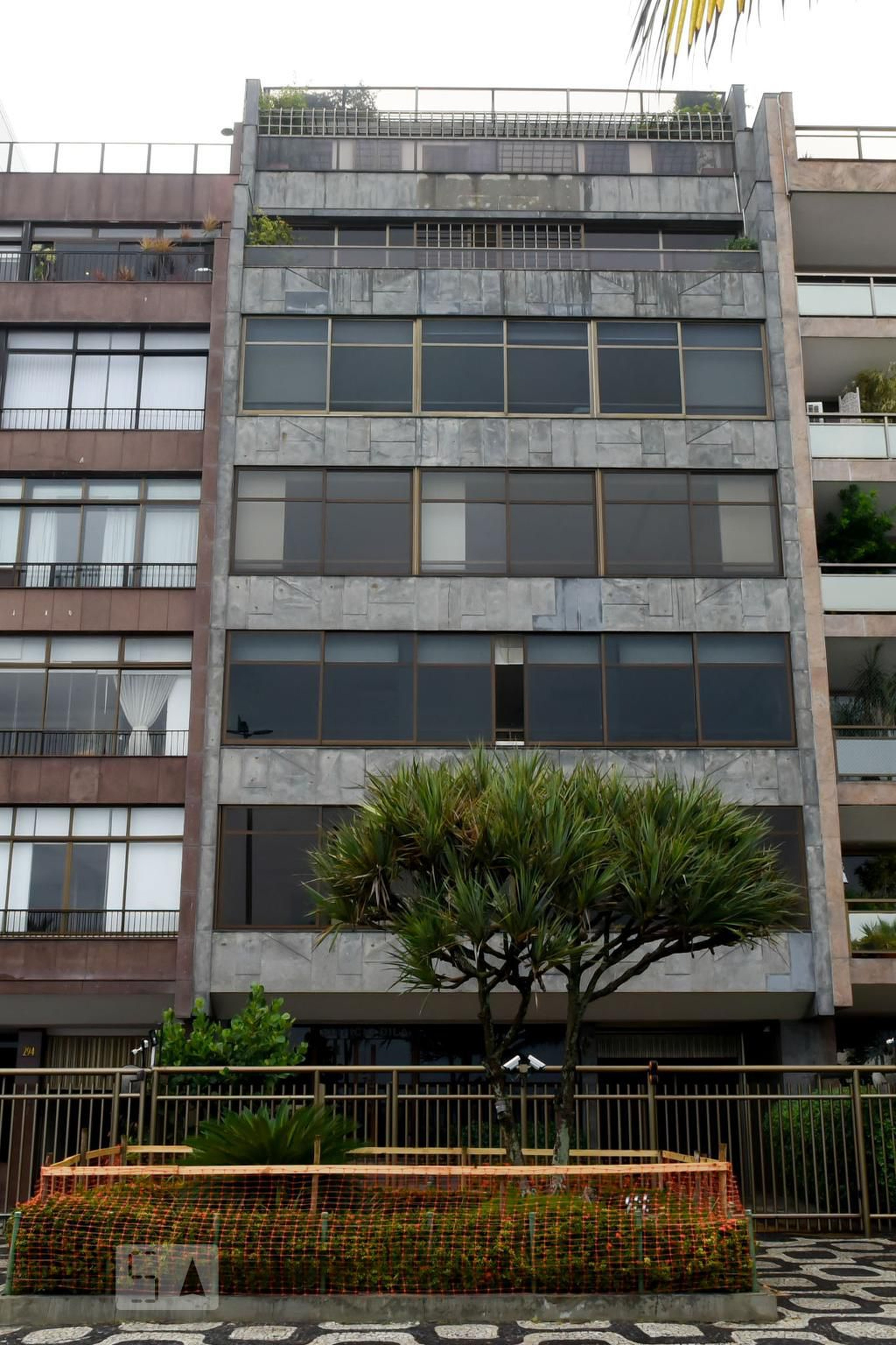 Fachada Condomínio em Avenida Vieira Souto, 288