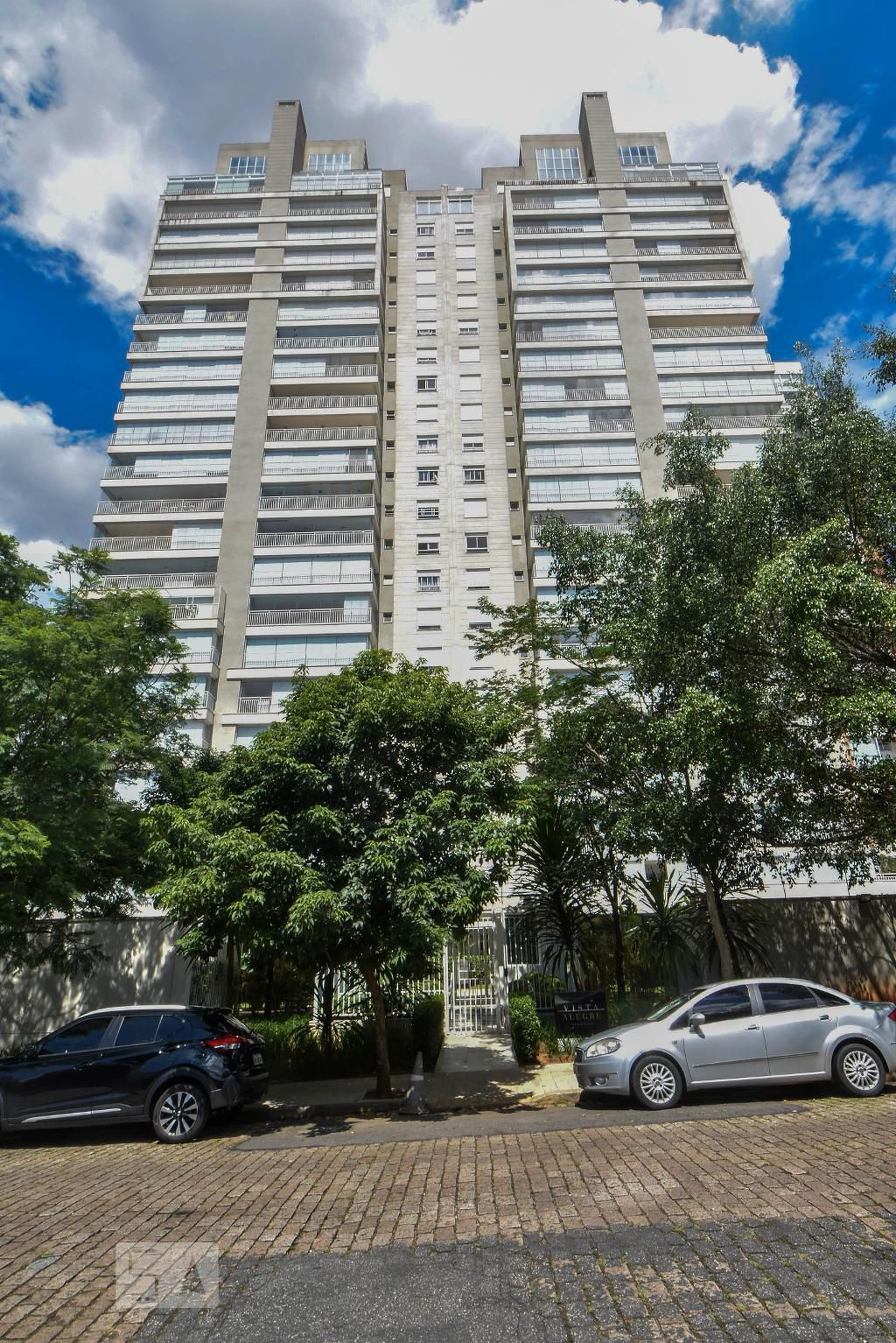 Prédio Condomínio Vista Alegre