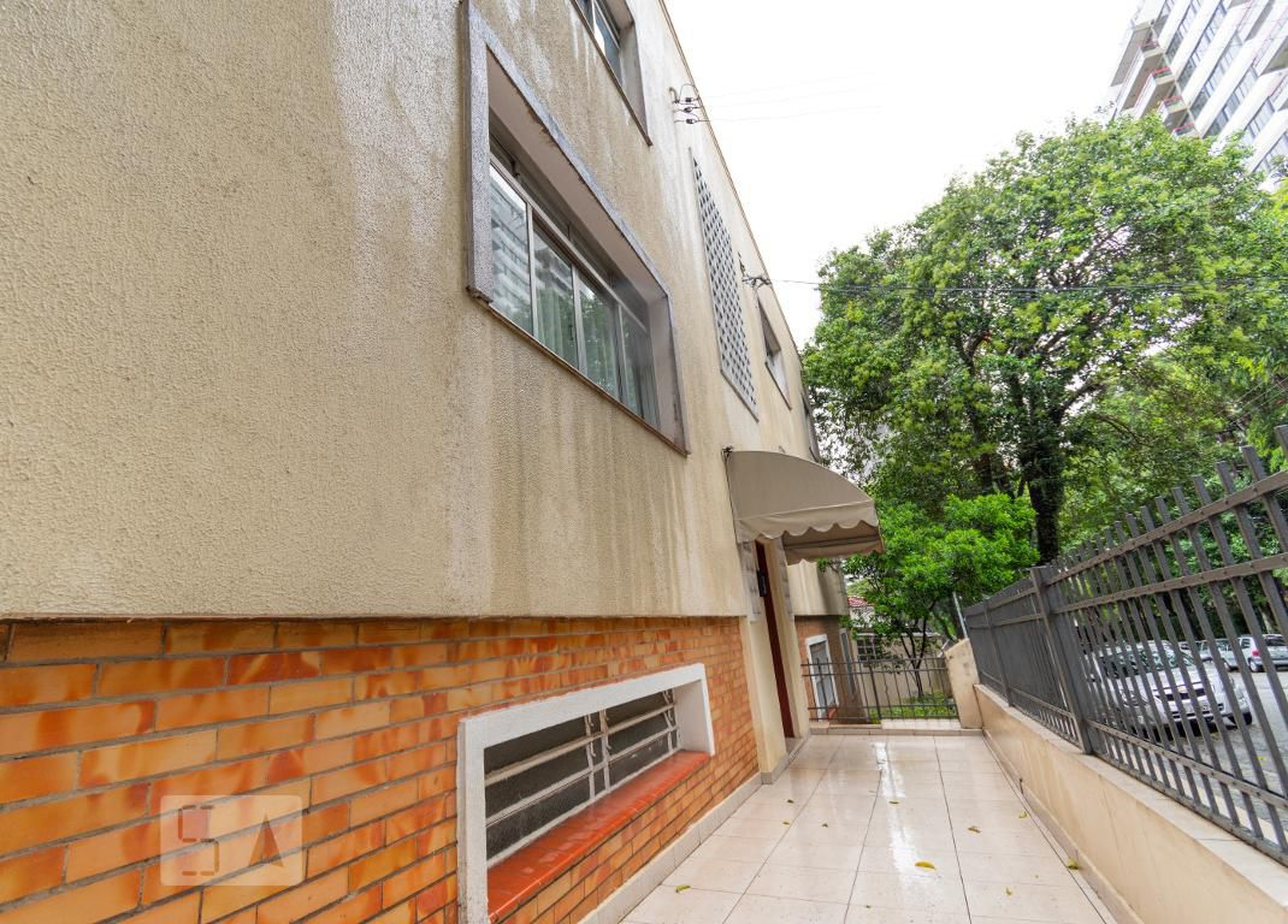 Fachada Condomínio em Rua Cayowaá, 2154