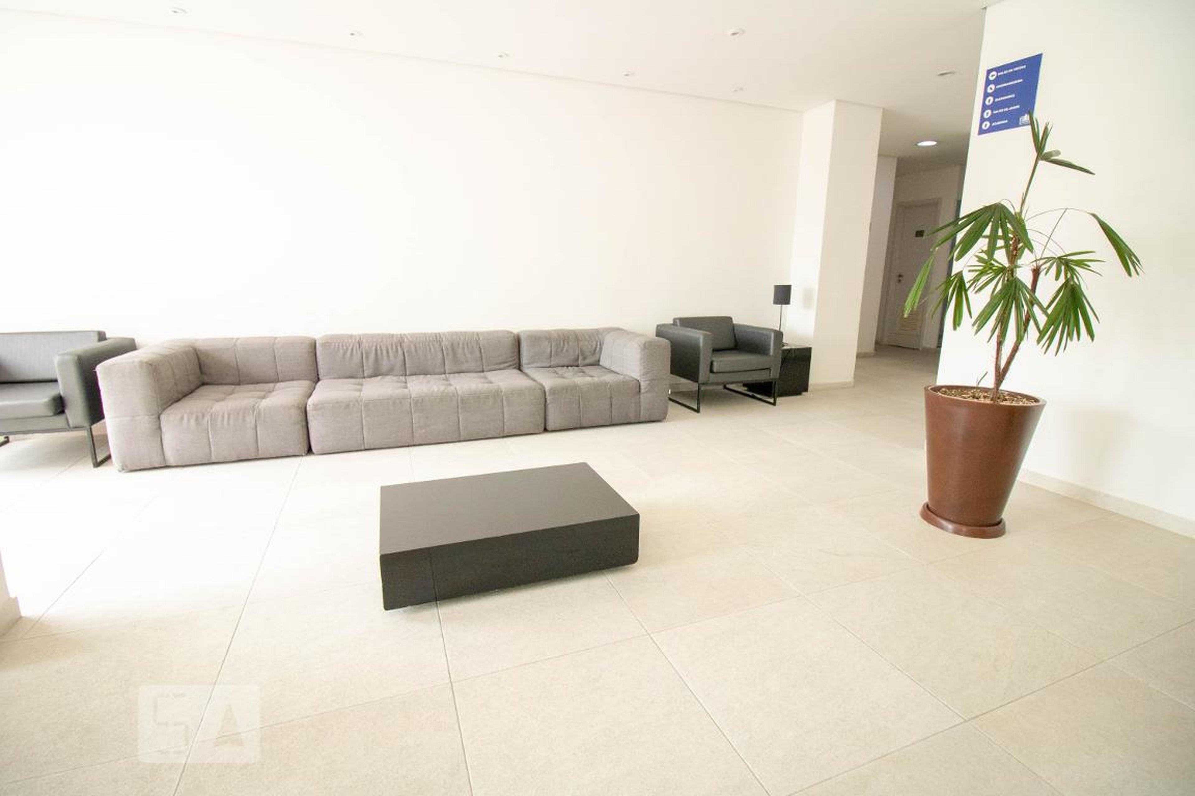 Hall de  Entrada - Code Santa Terezinha
