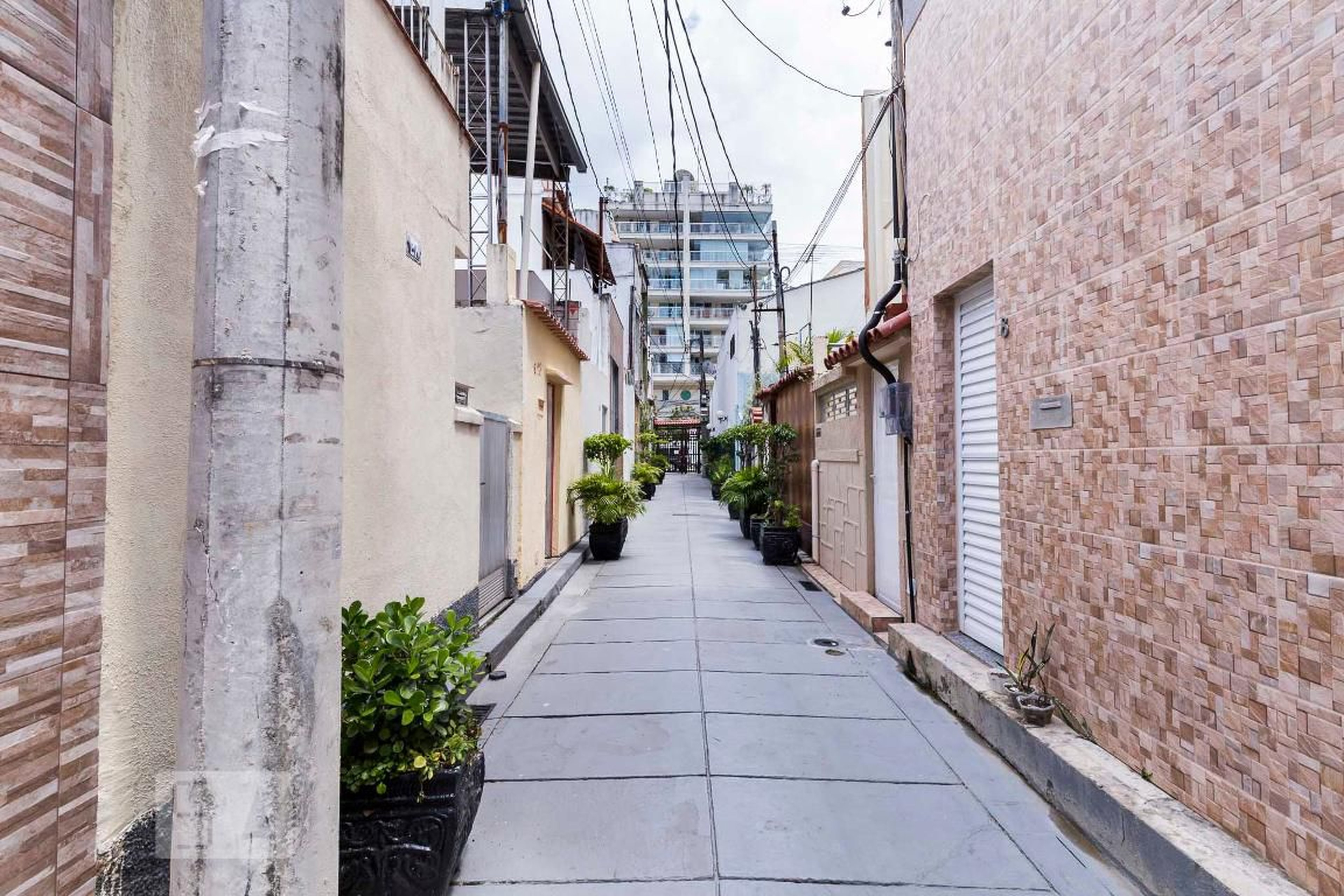 Condomínio - Vila 87