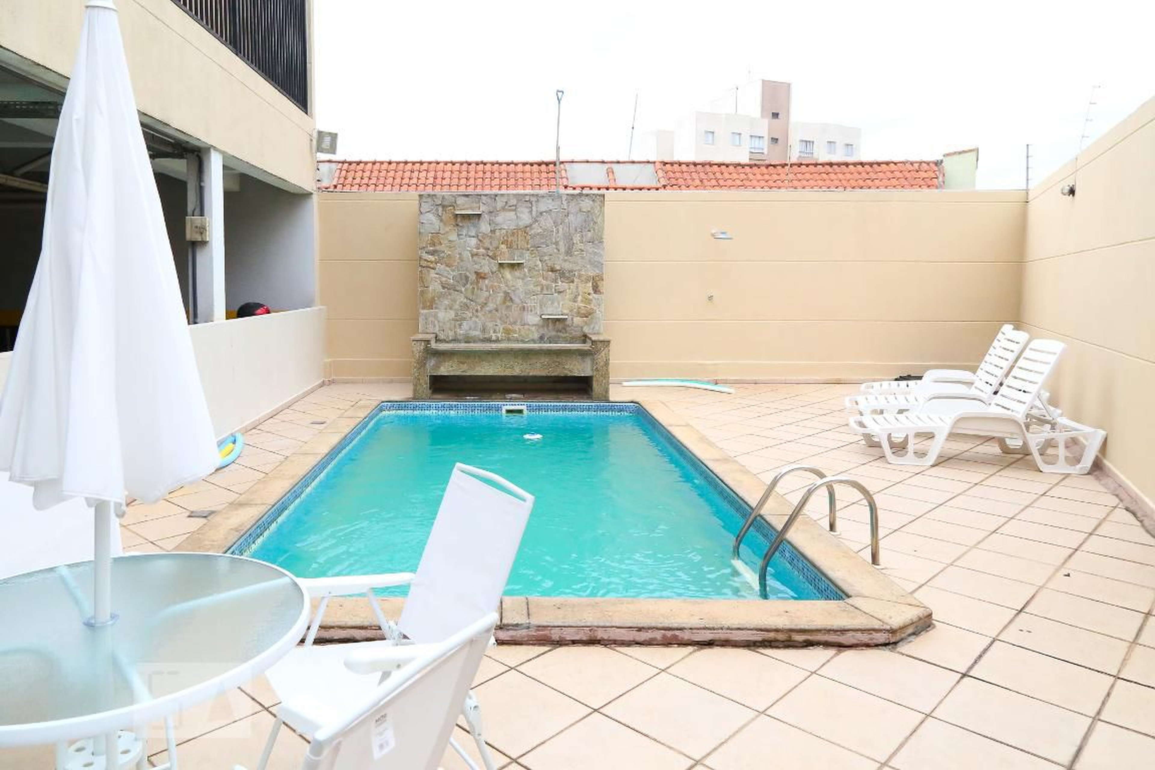 Piscina - Village Vitória