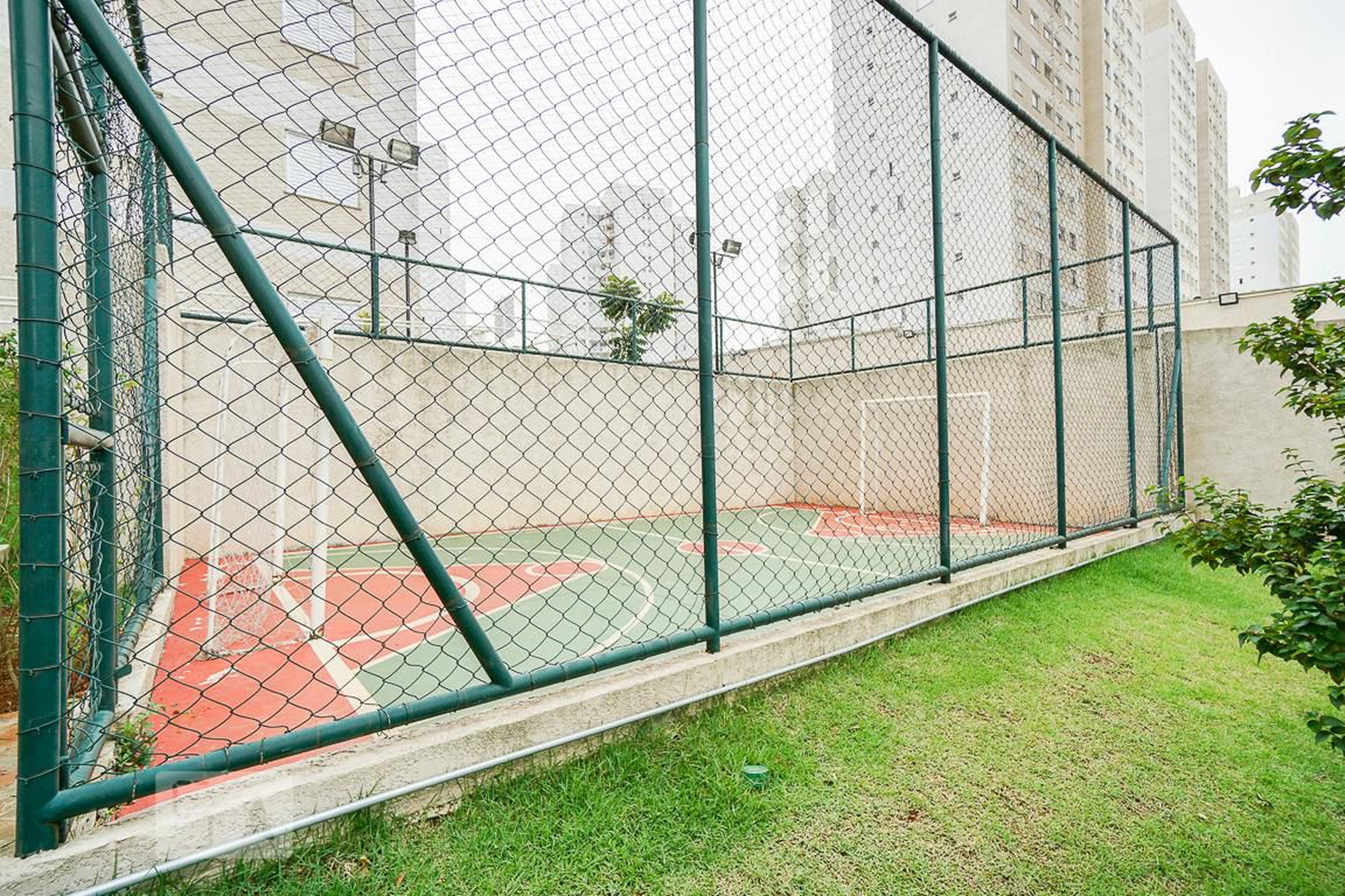 quadra poliesportiva - In Trianon