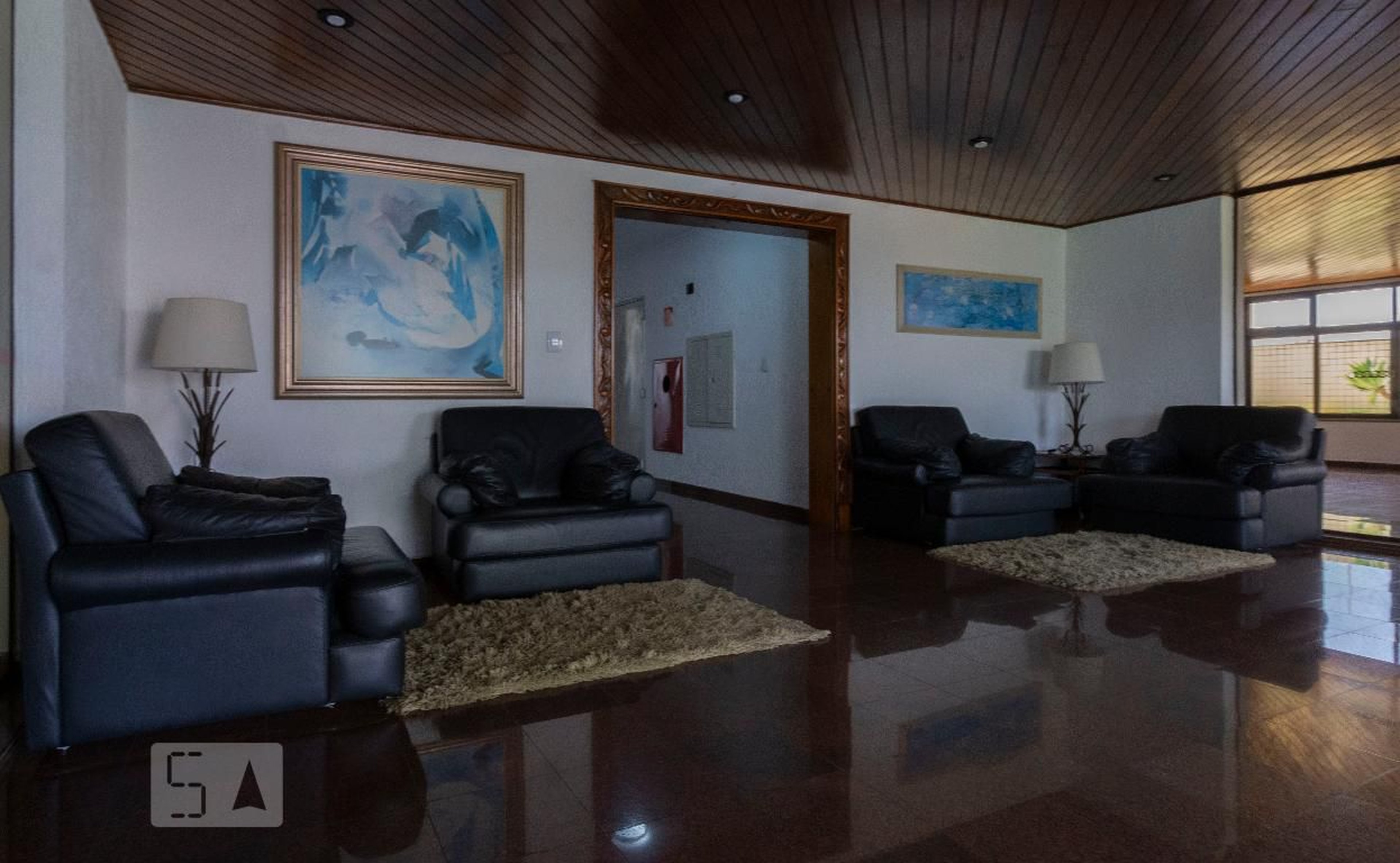 Hall - Serra Dourada