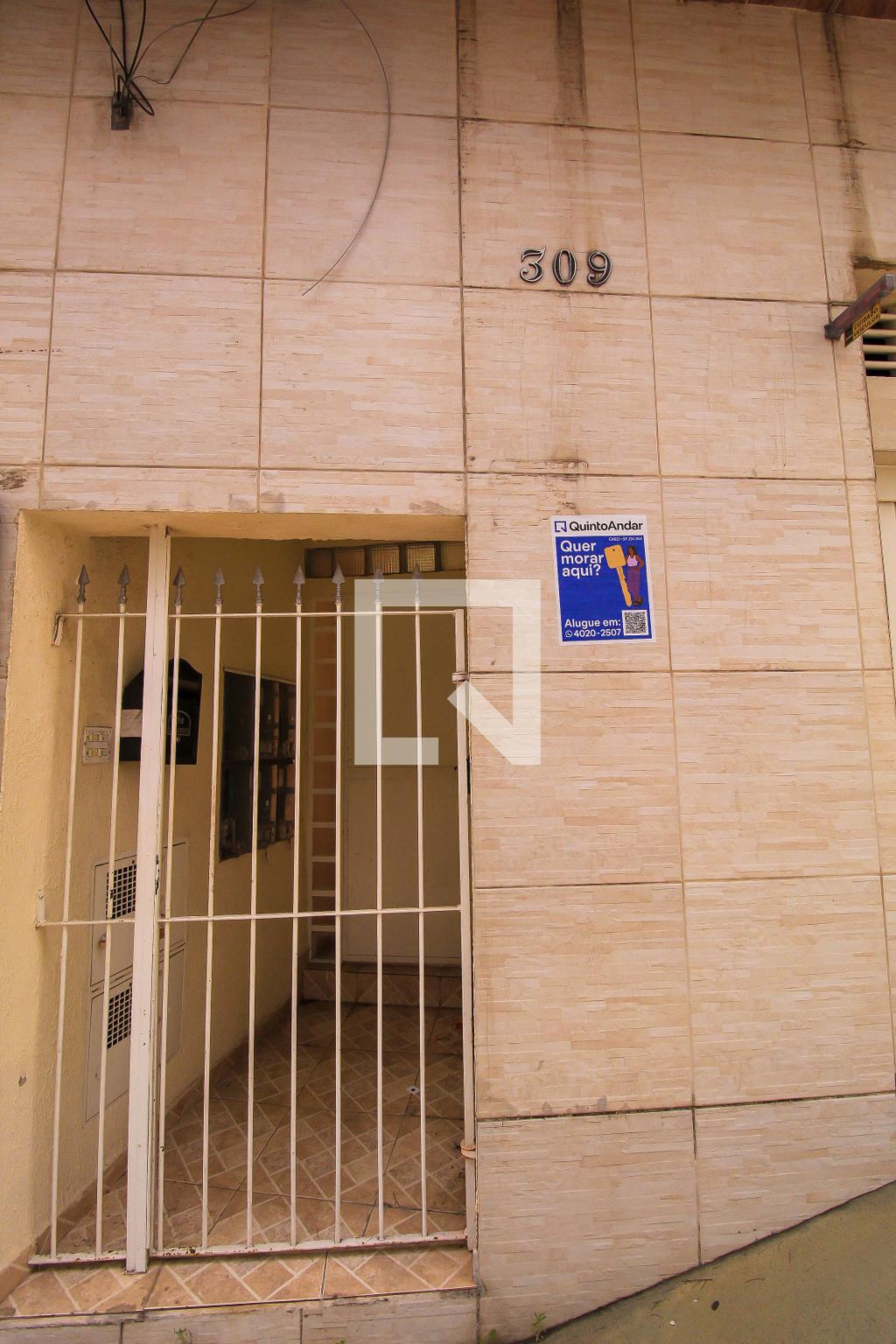 Fachada Condomínio em Rua Camberra, 309