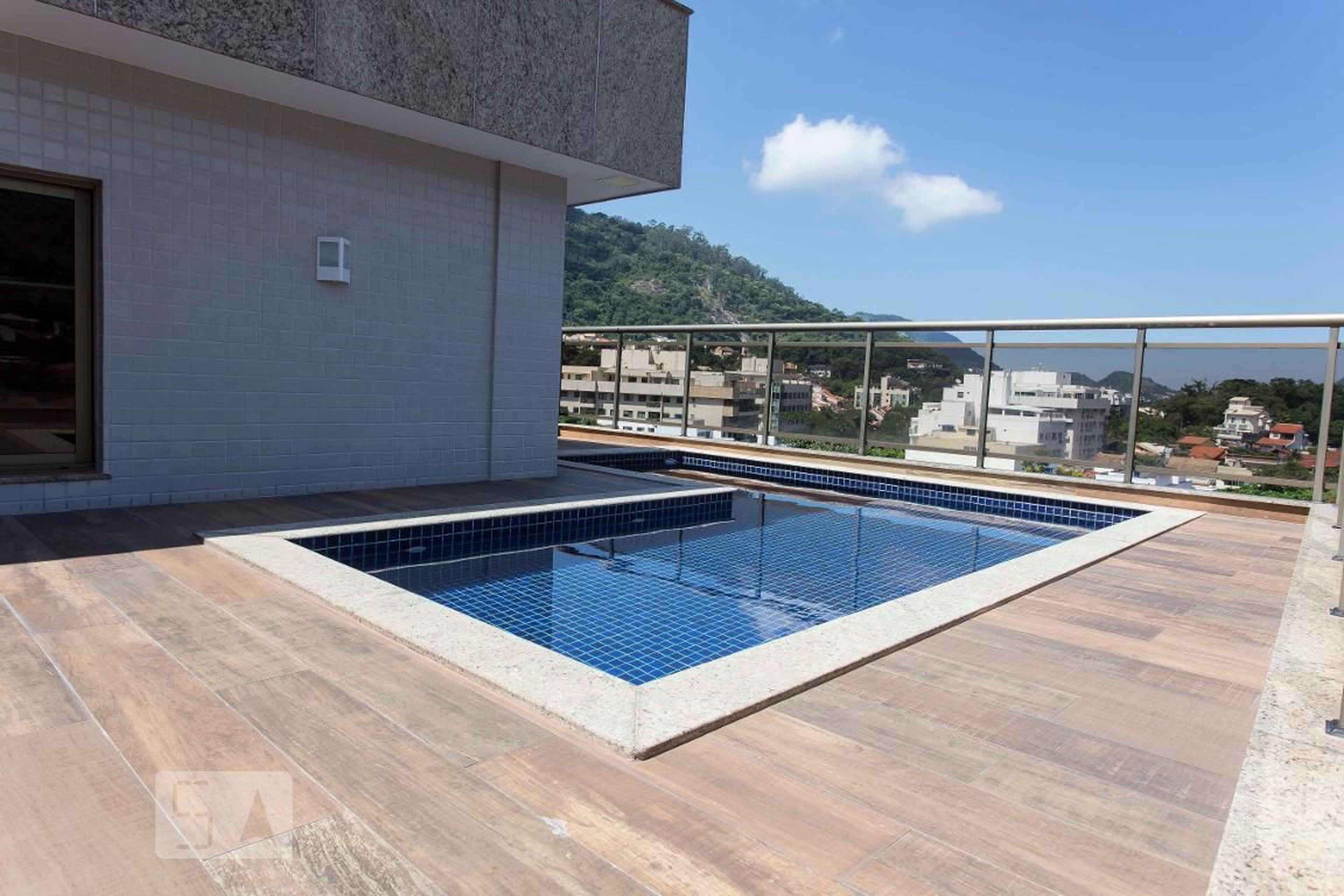 piscina - San Francisco Privillege