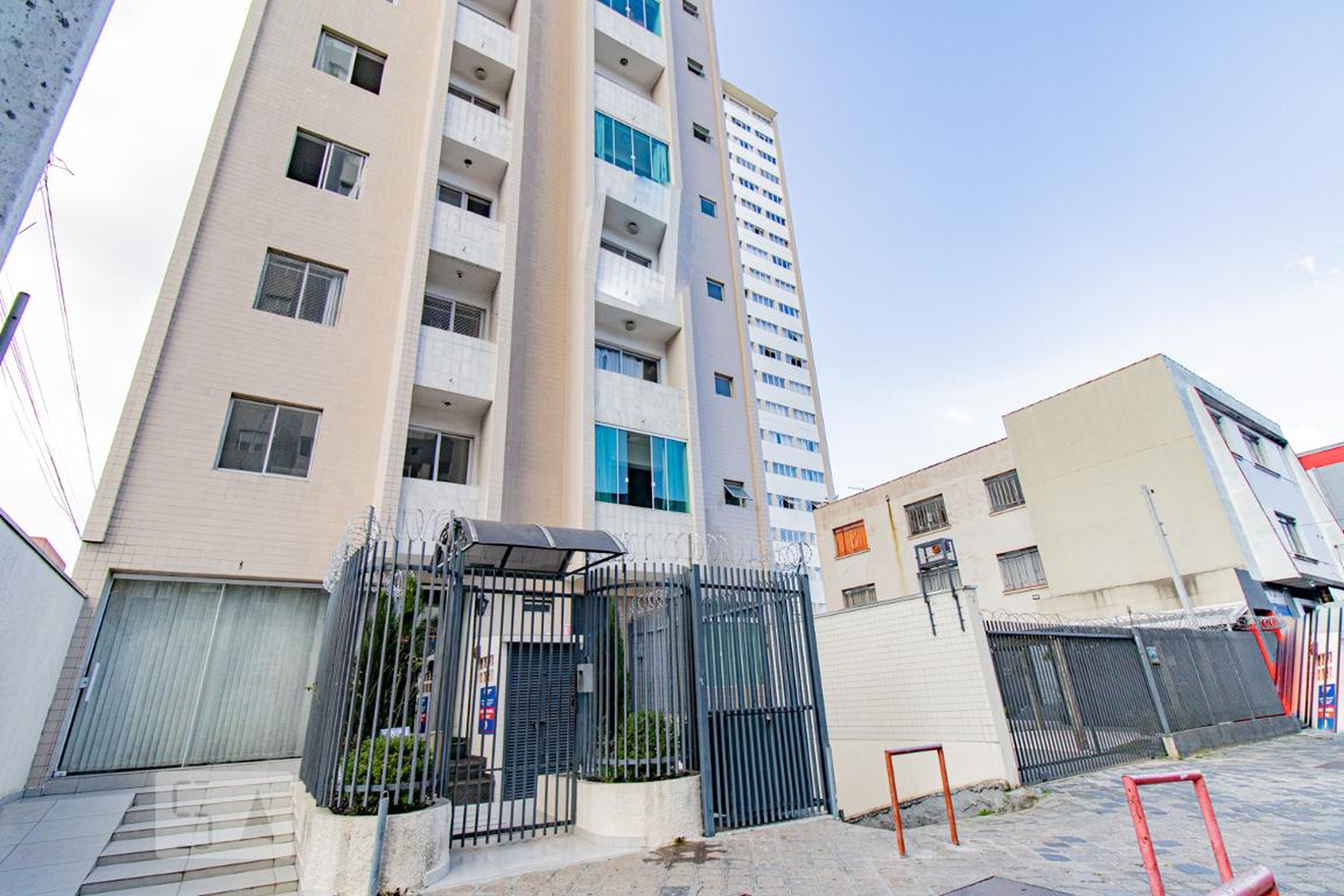 Fachada do Condomínio Edifício Cícero Tizzot