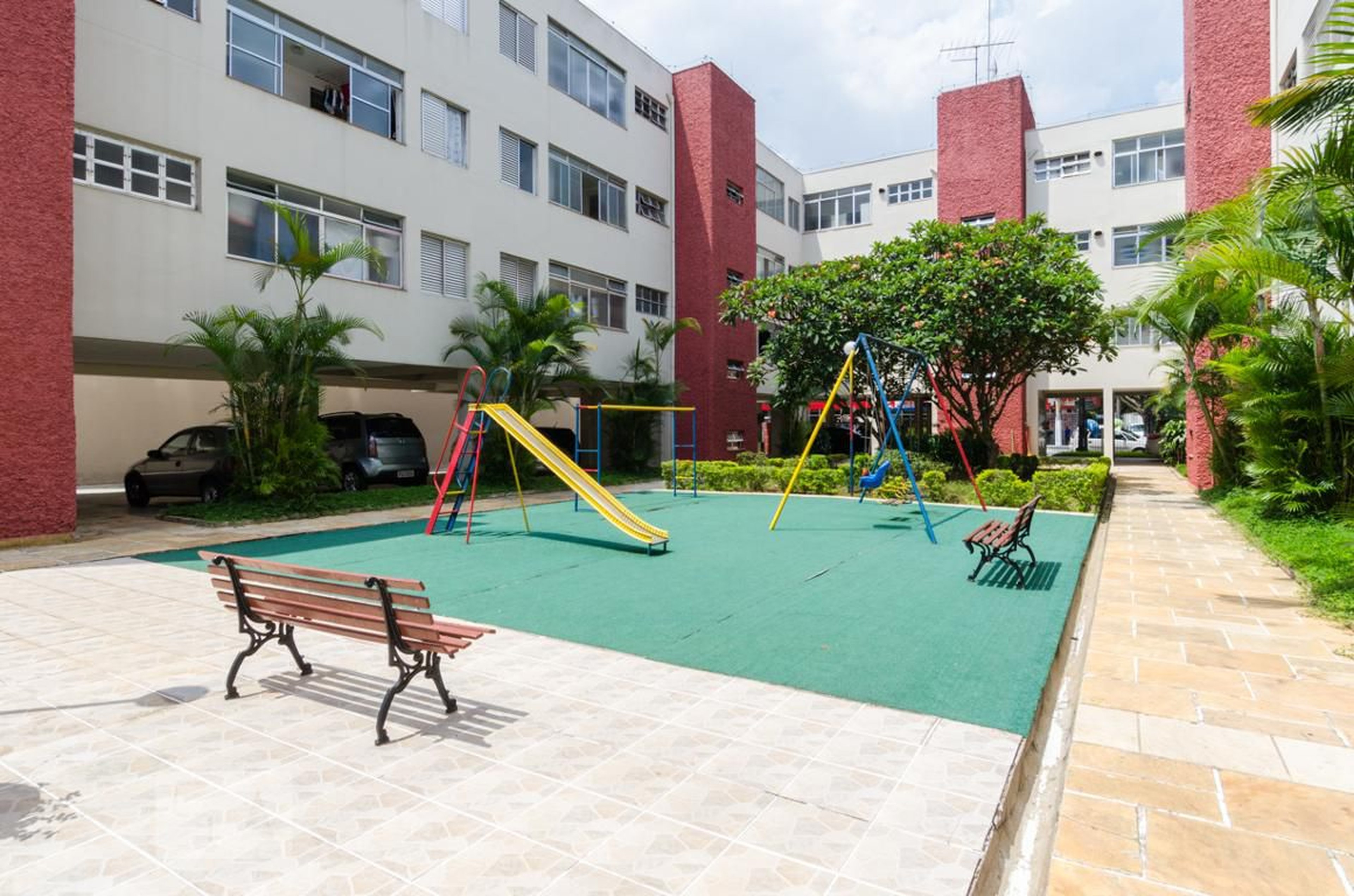 Playground - Edifício Caminho do Mar