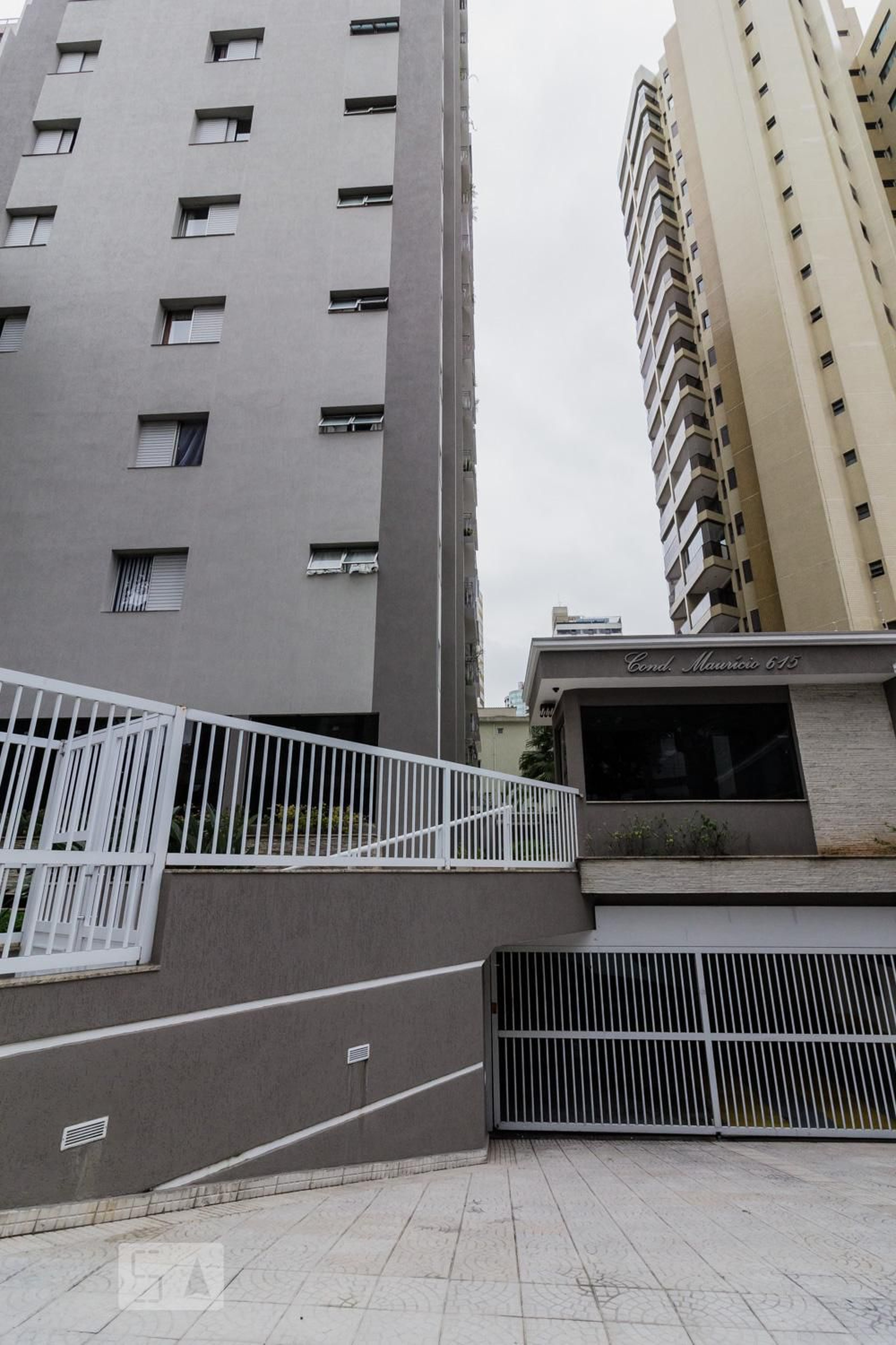 Fachada do Prédio Condomínio Mauricio