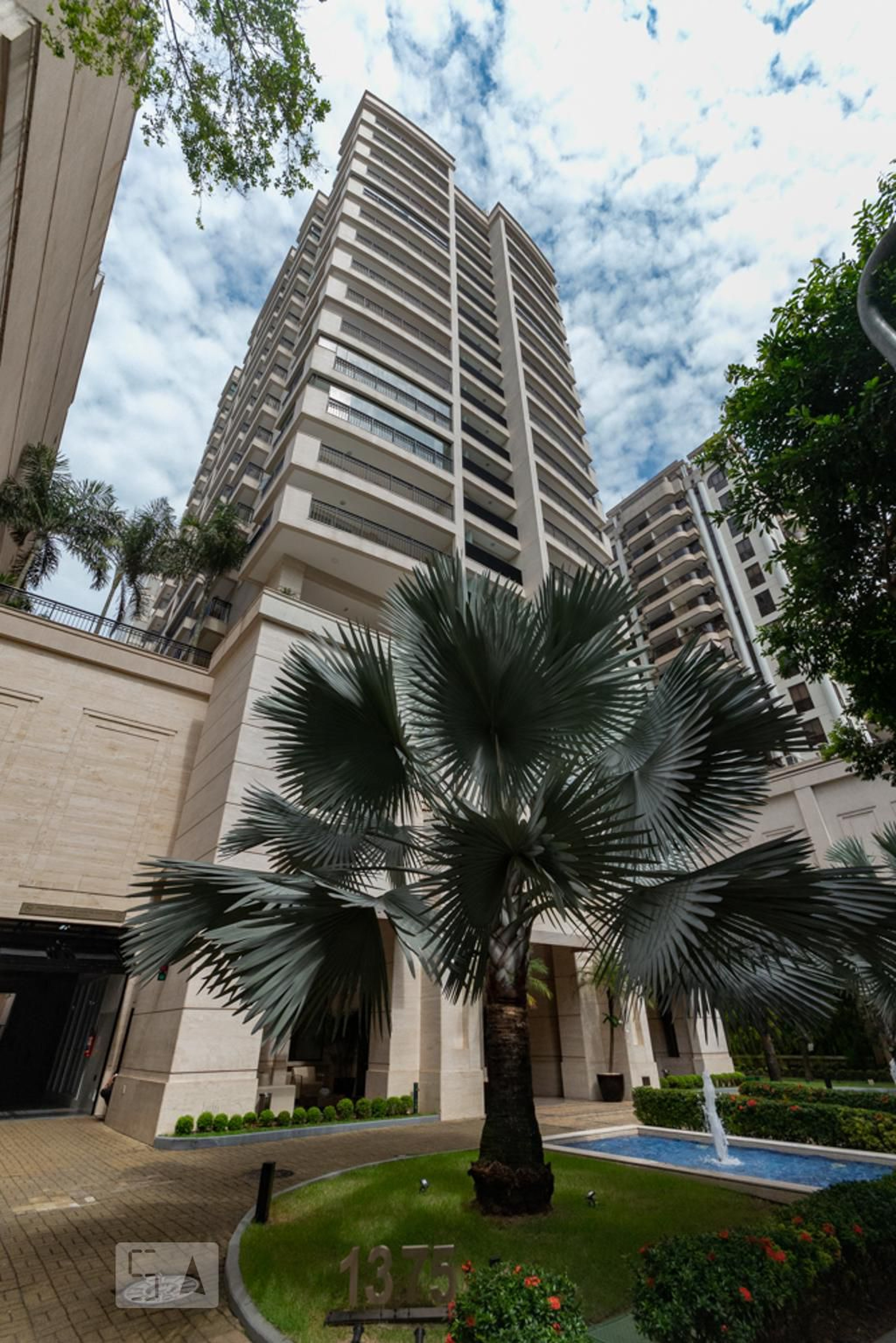 Fachada Condomínio Wave Ipanema