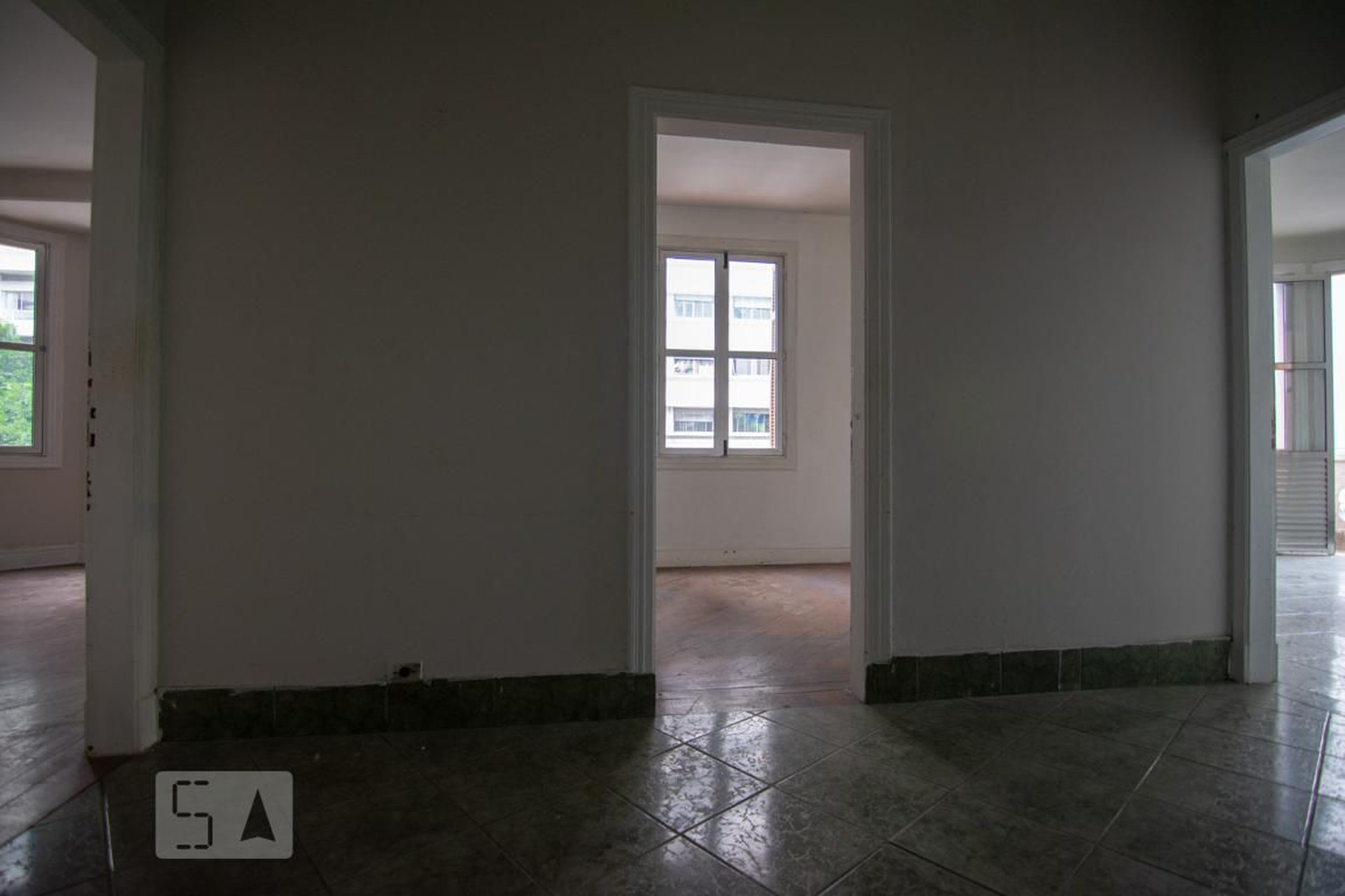 entrada Condomínio Bracaiuva