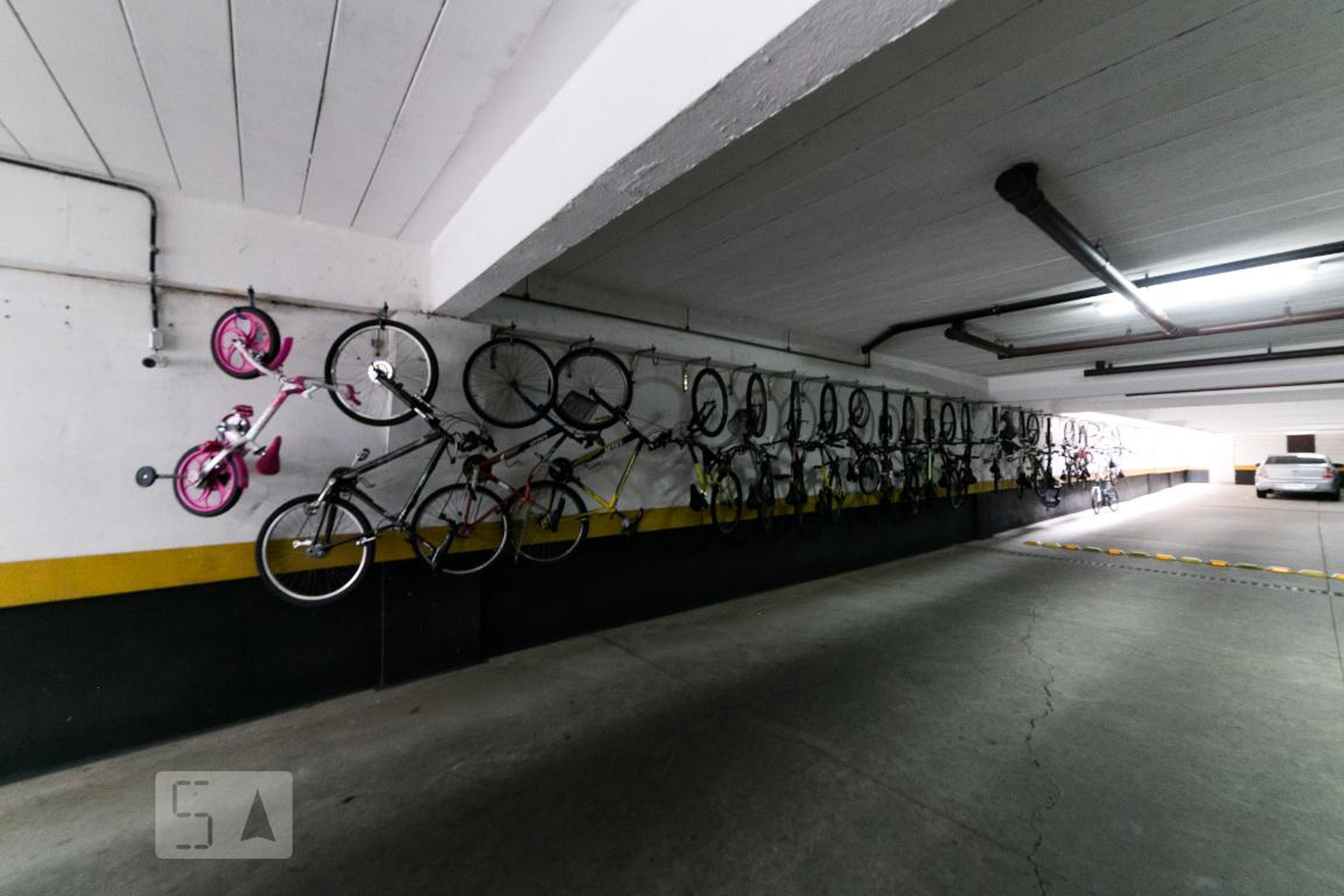 Bicicletário - Edifício Maison Monet