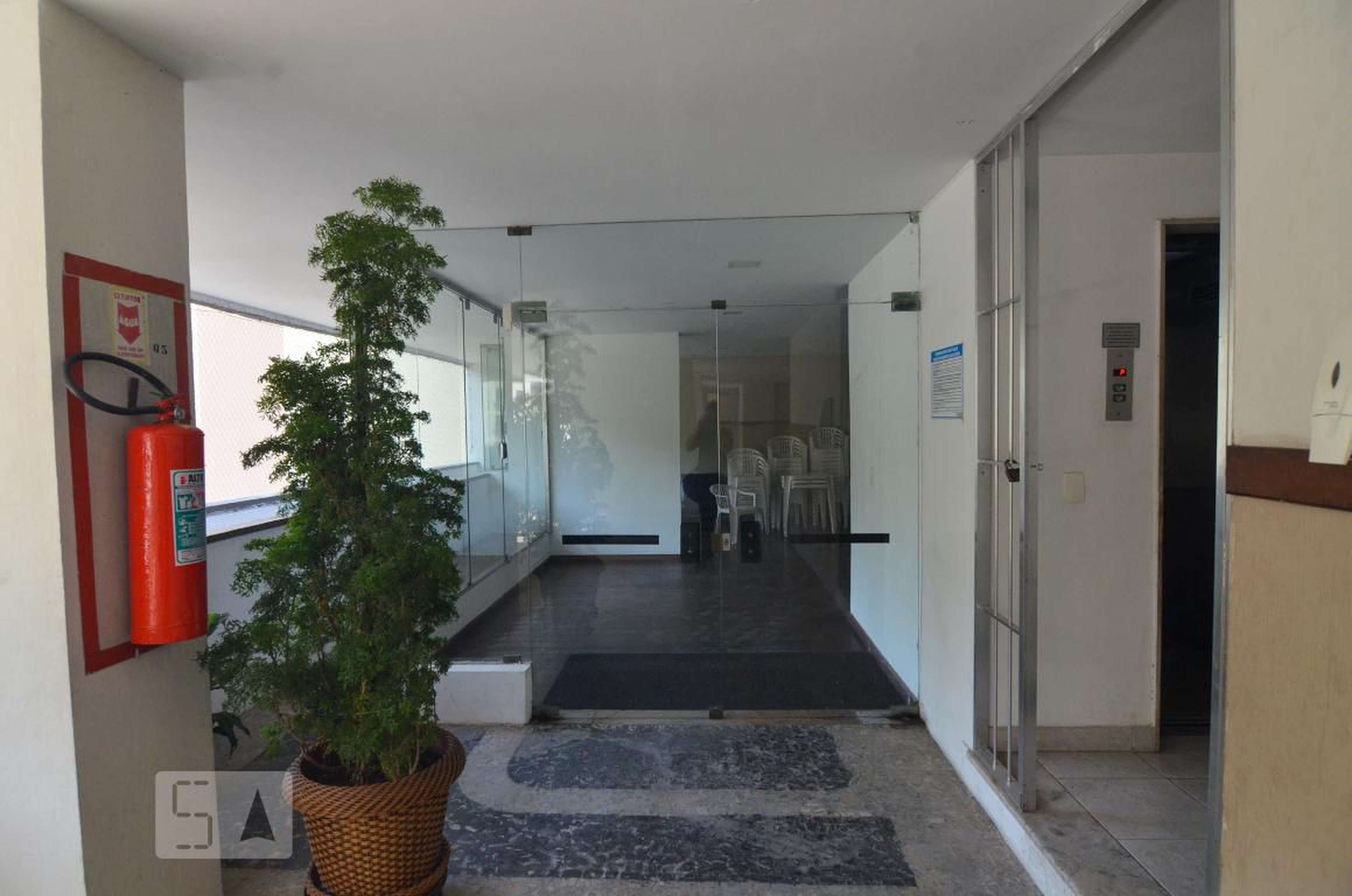 Salão de Festas - Tour D'Avallon