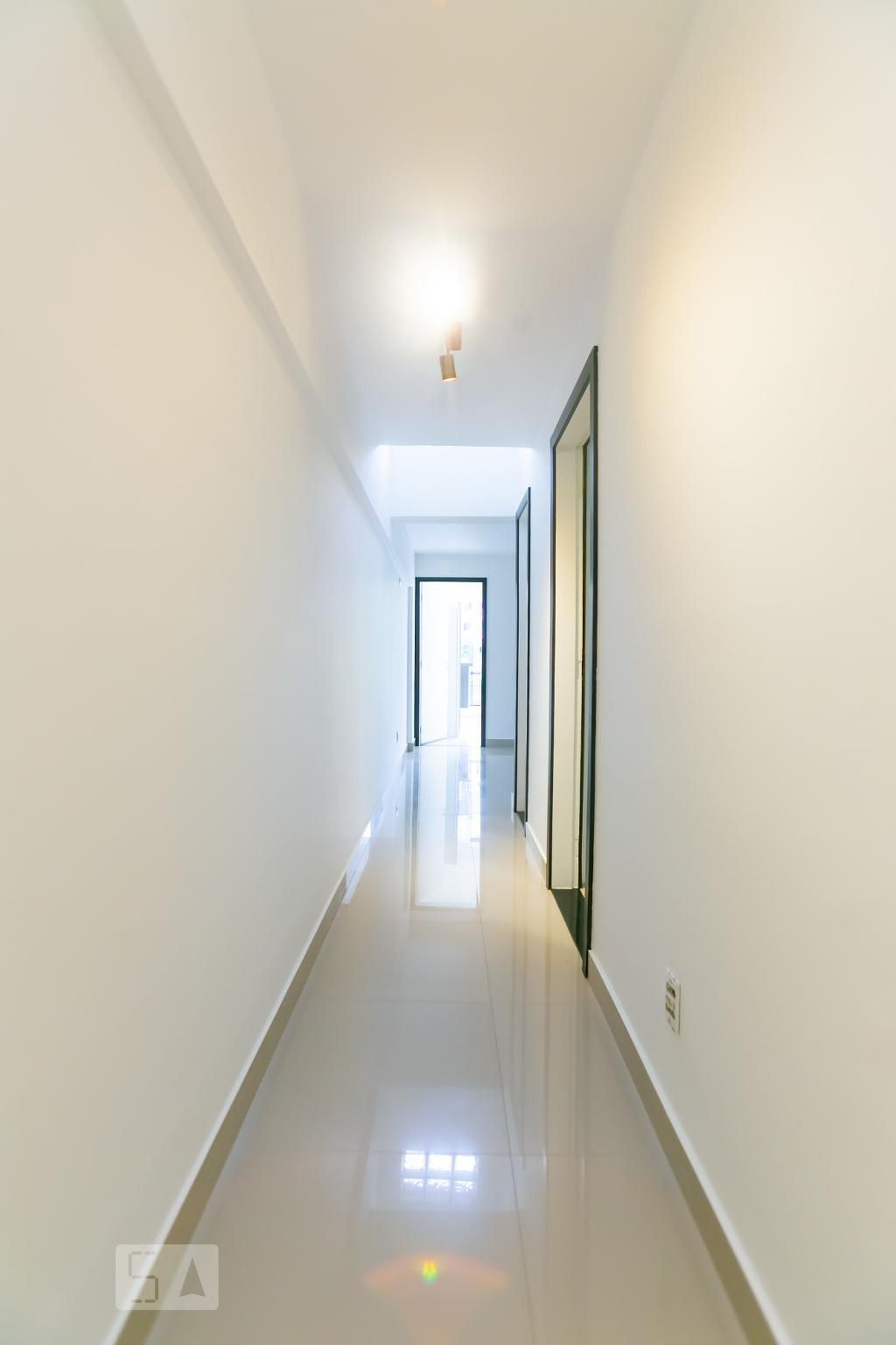 HALL DE ENTRADA - Diana Mall Business