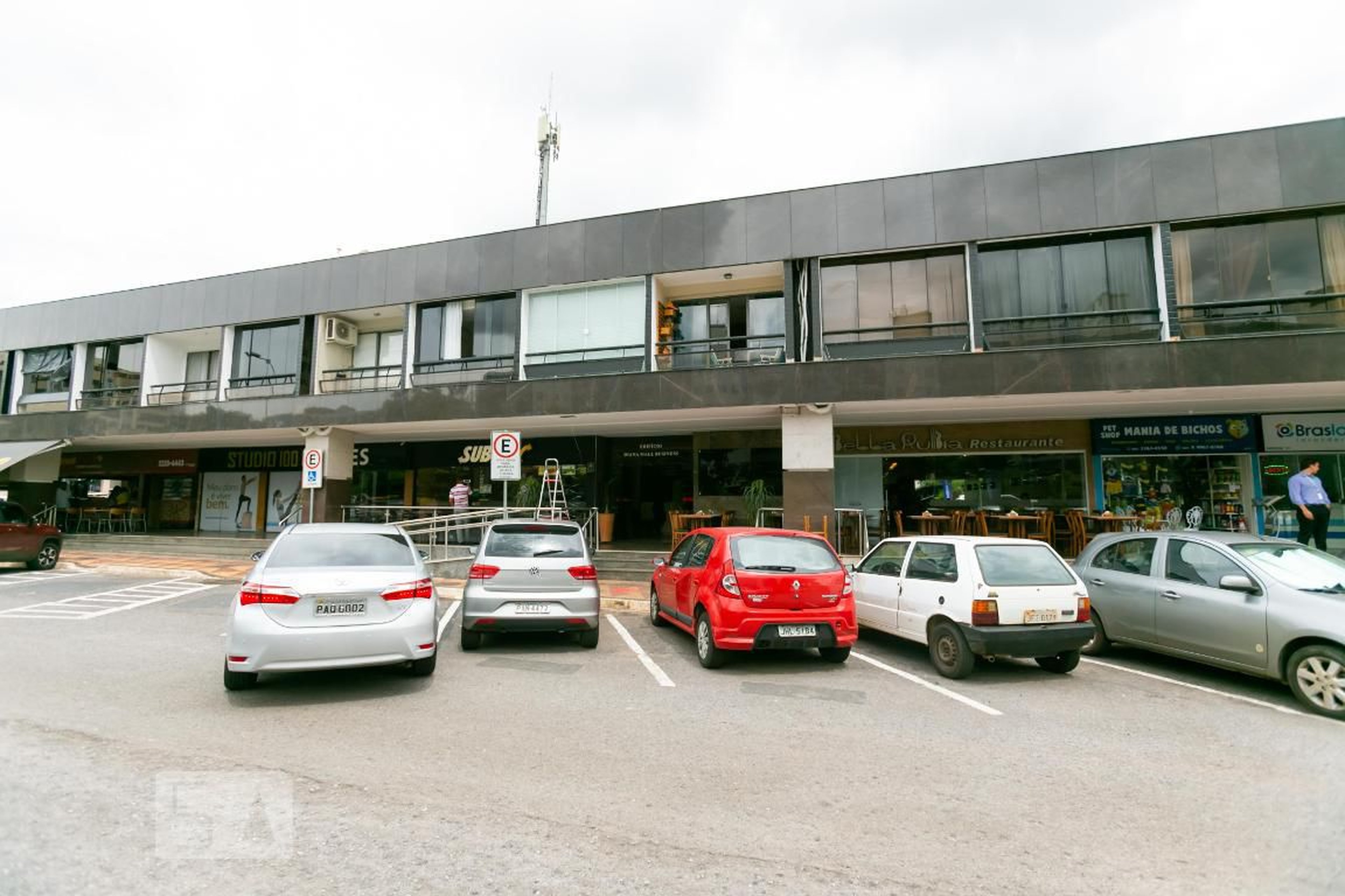 FACHADA Condomínio Diana Mall Business