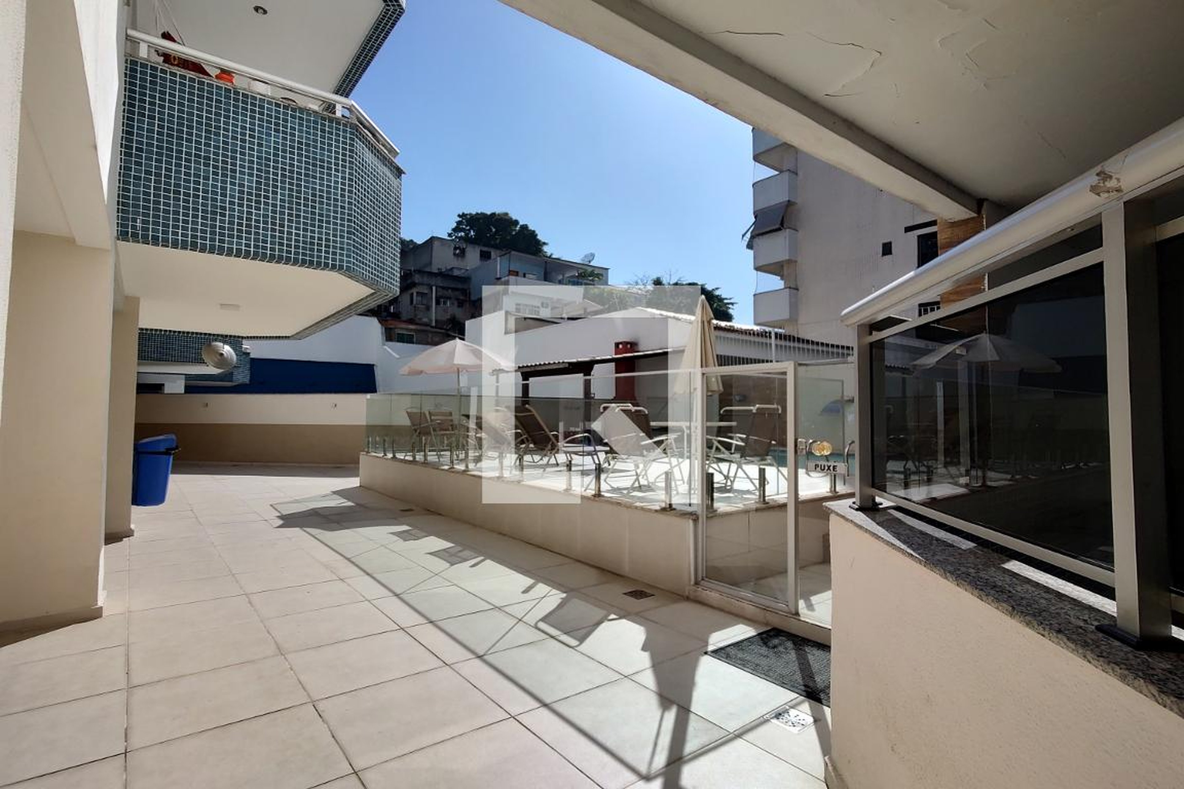 Condomínio - Tour de Saints Laurent