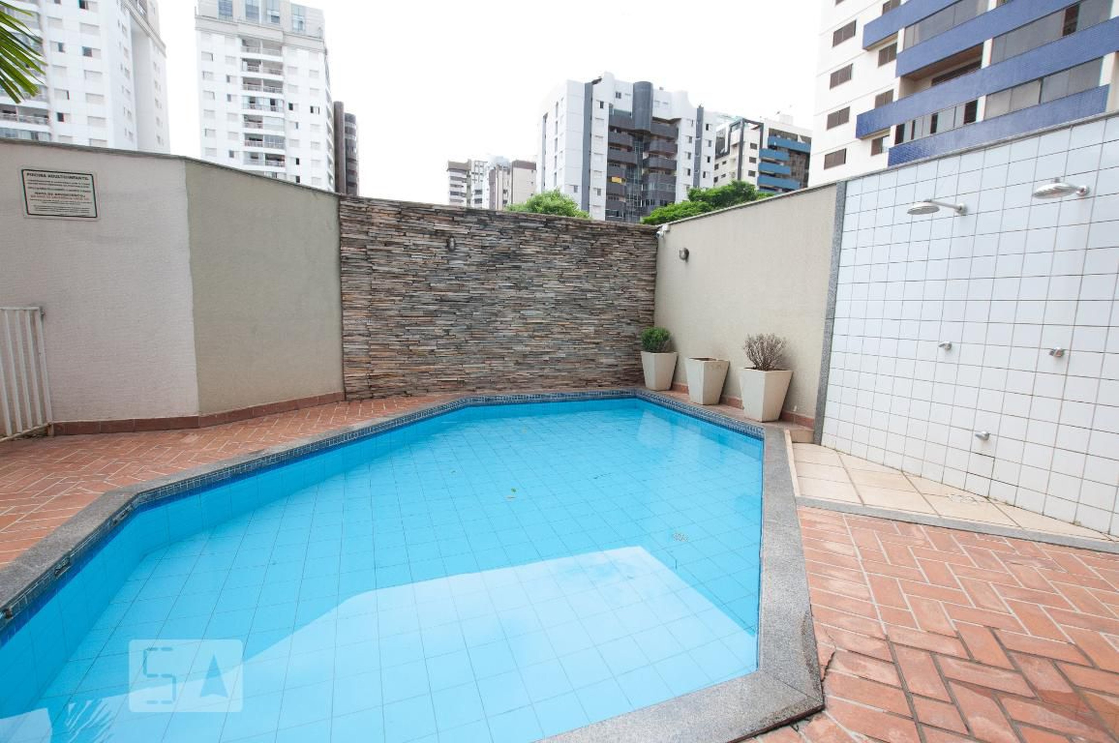 Piscina - Residencial Lago das Brisas