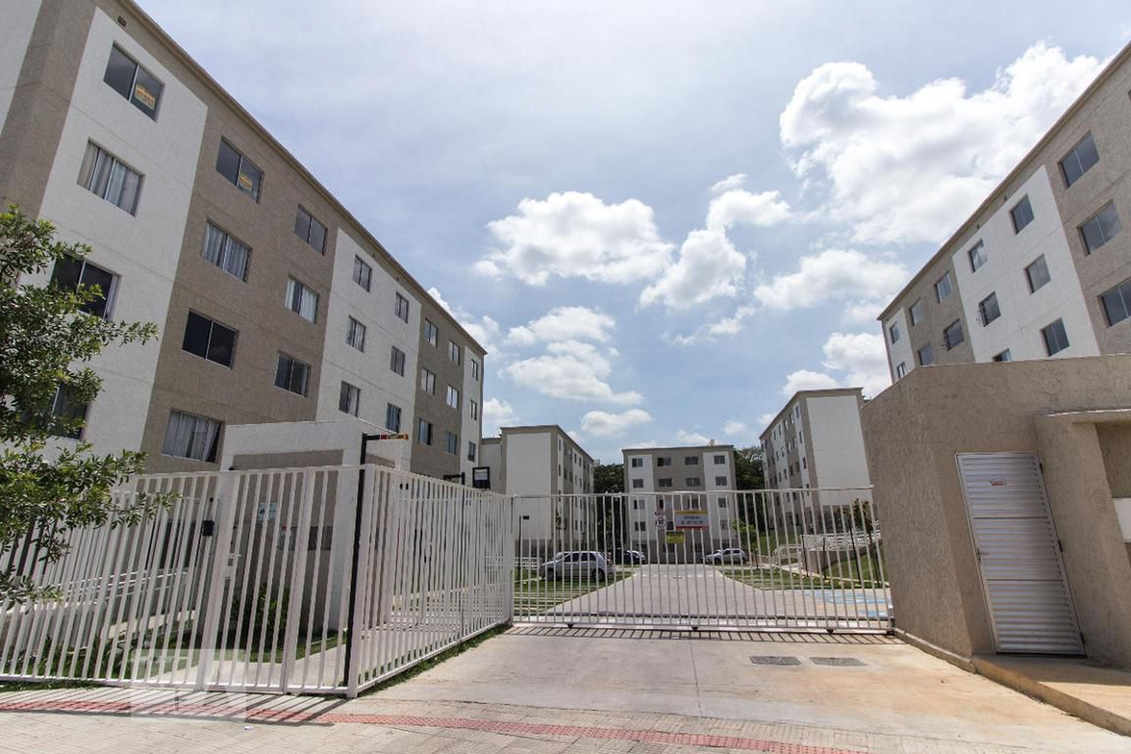 Fachada Edifício Vista Azul