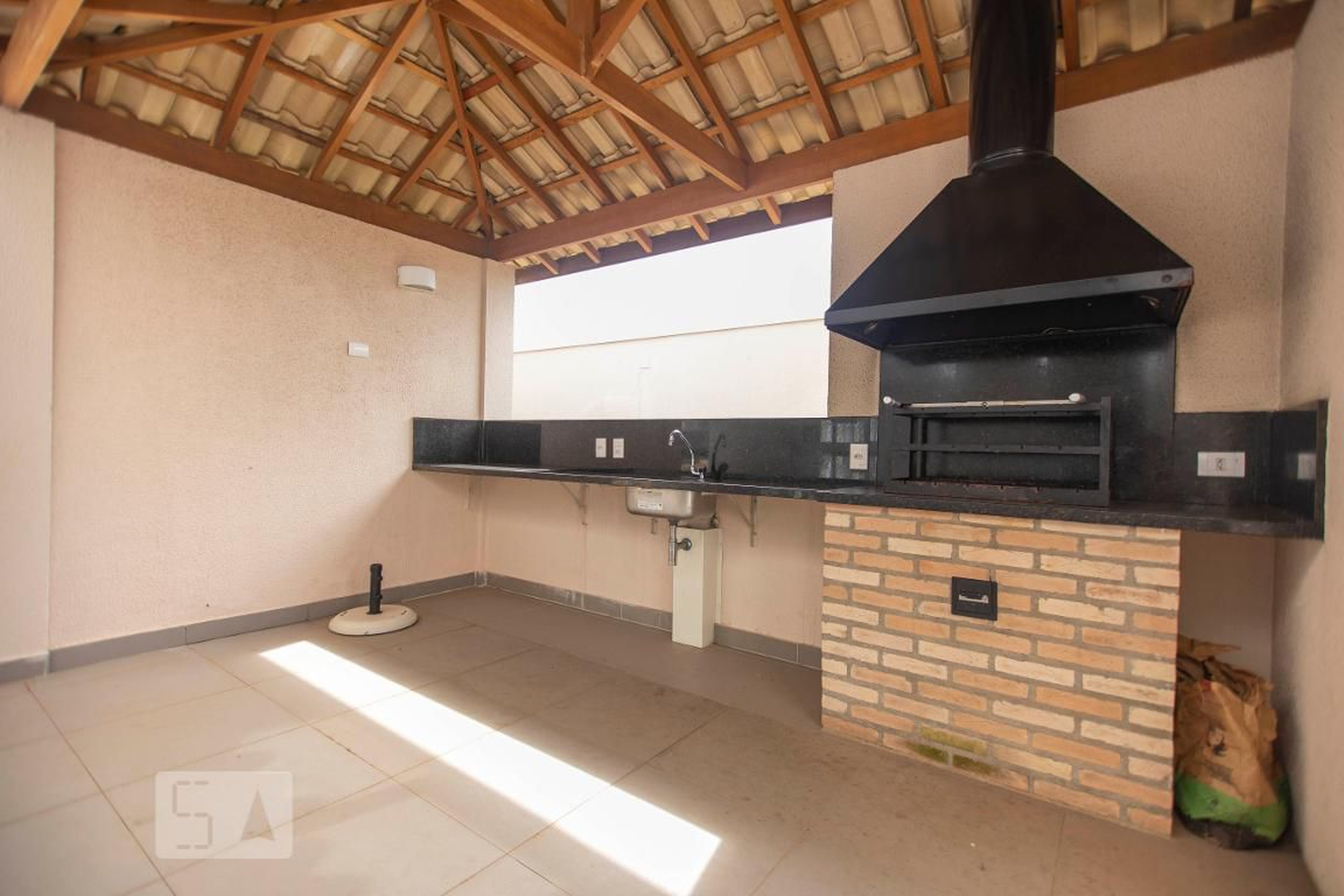 Churrasqueira - Infinity Top Living