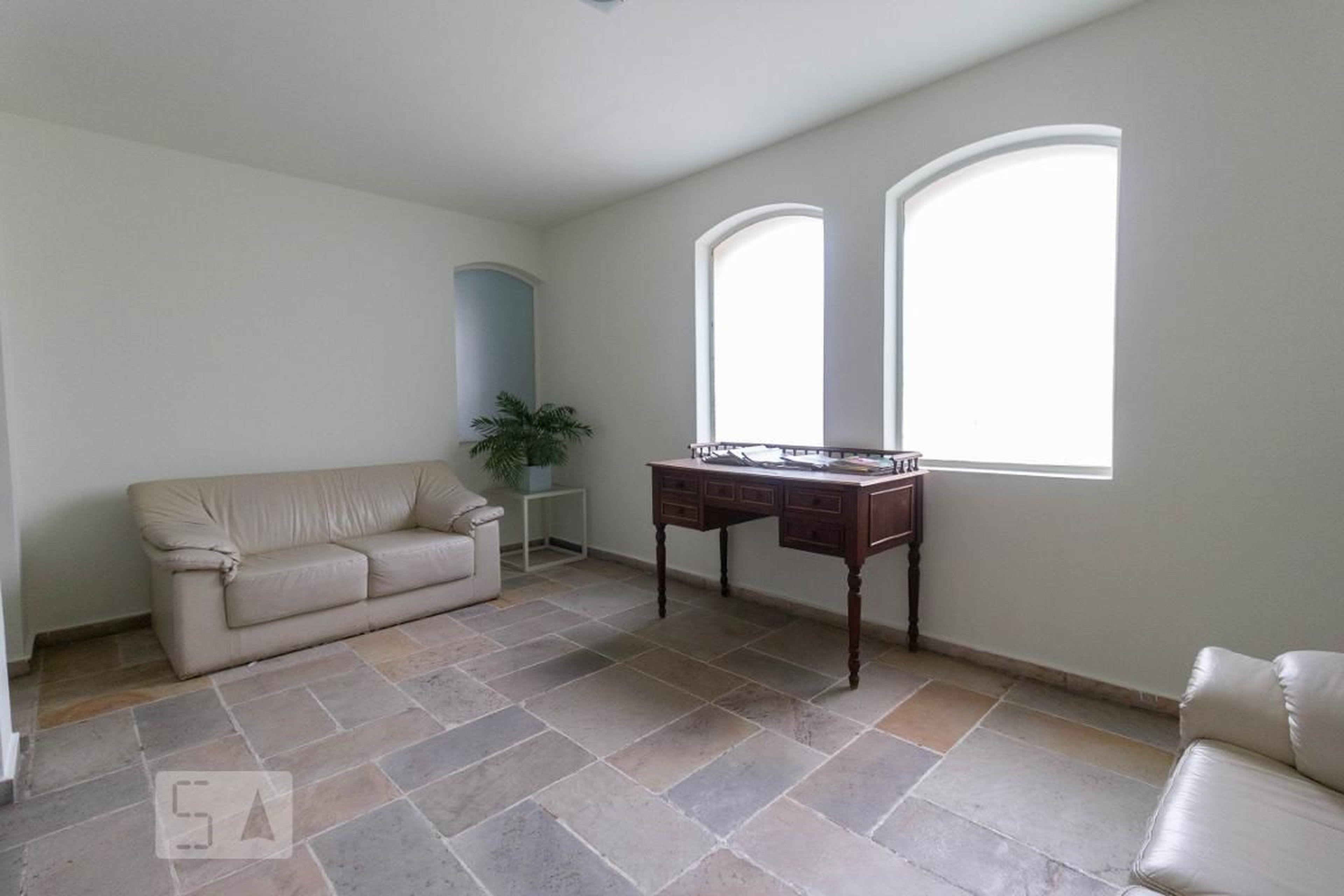 Hall - Edifício Pedra Rosa