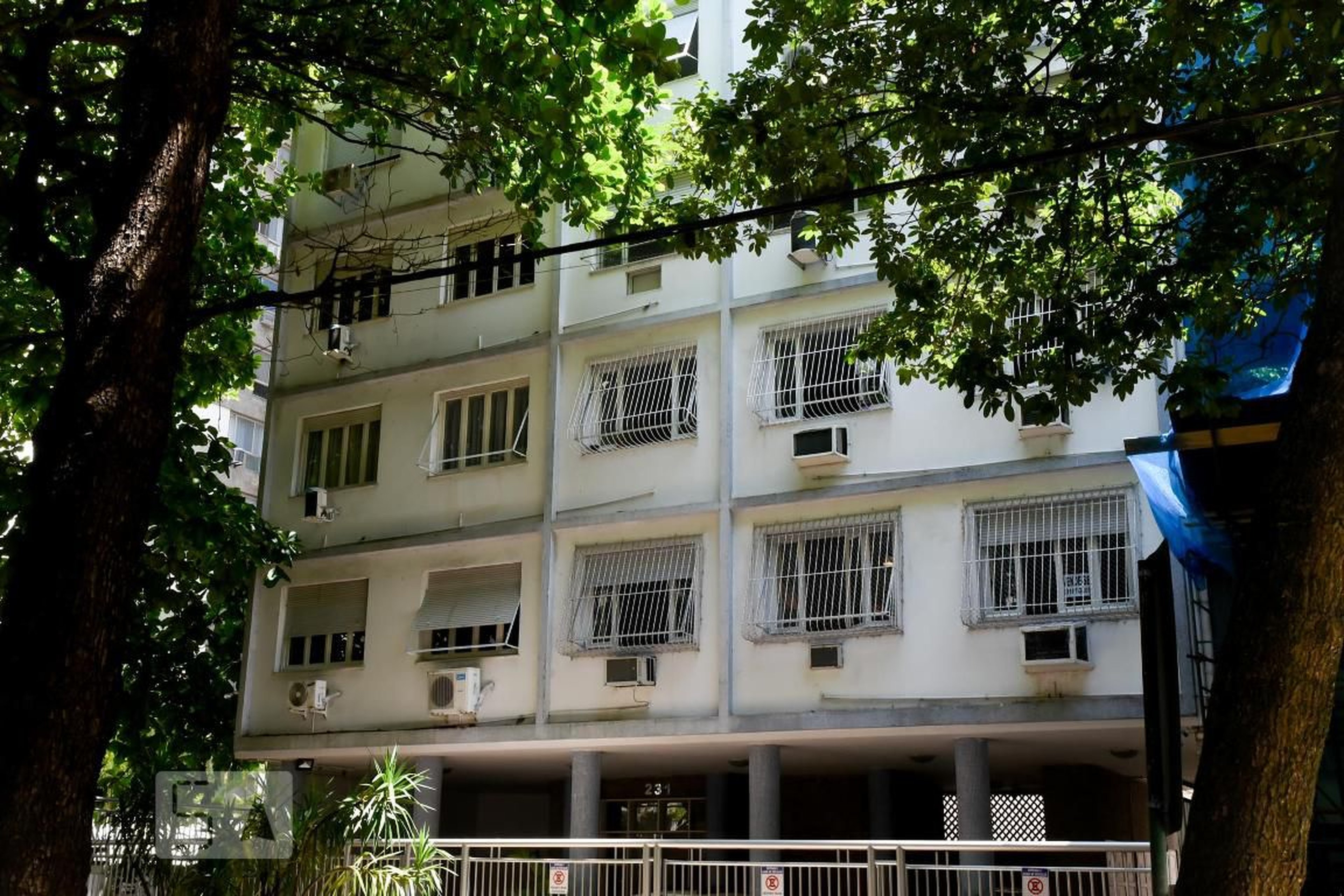 Fachada Condomínio Apartment LB204 Guilhem