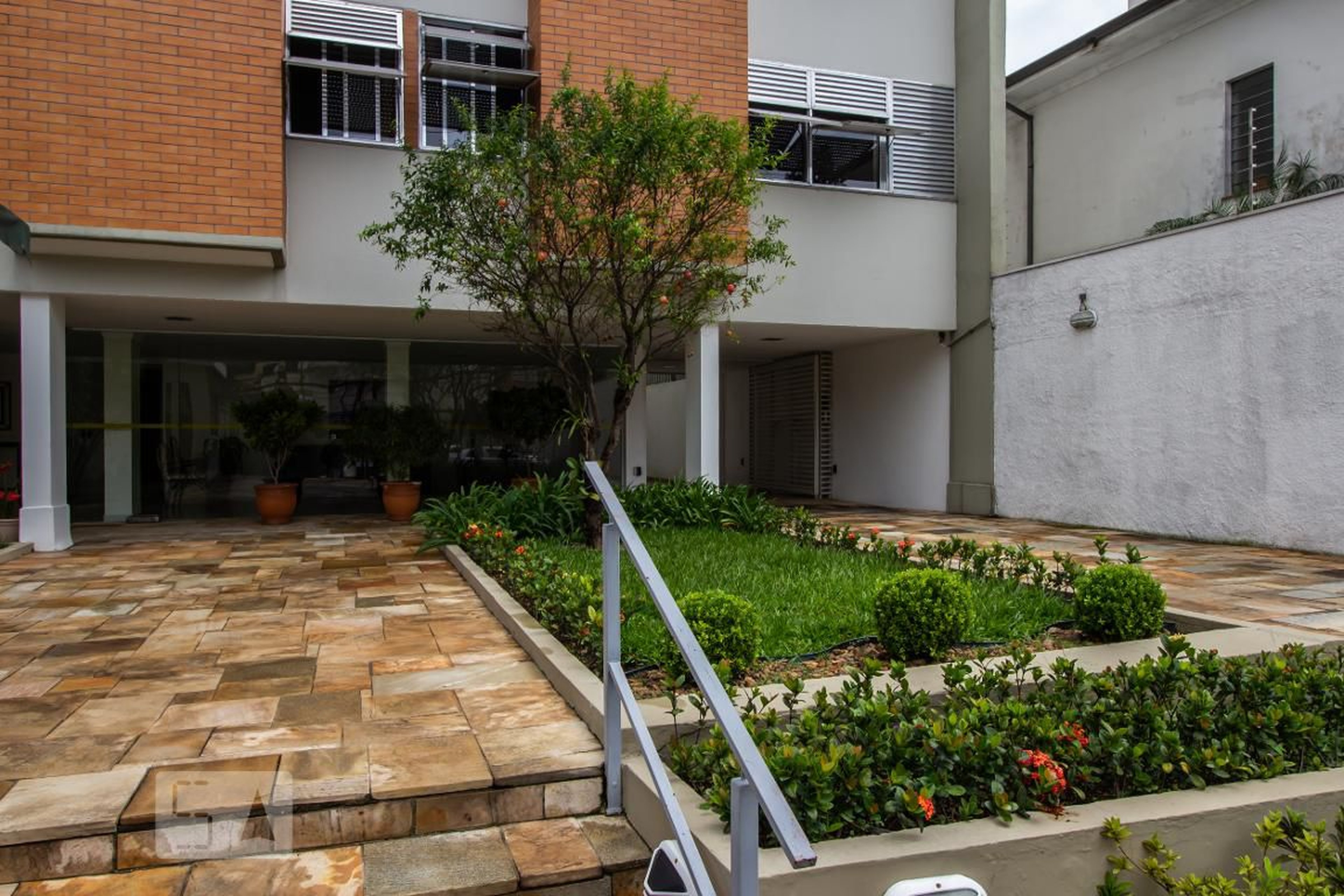 Área externa - Edifício Montmartre