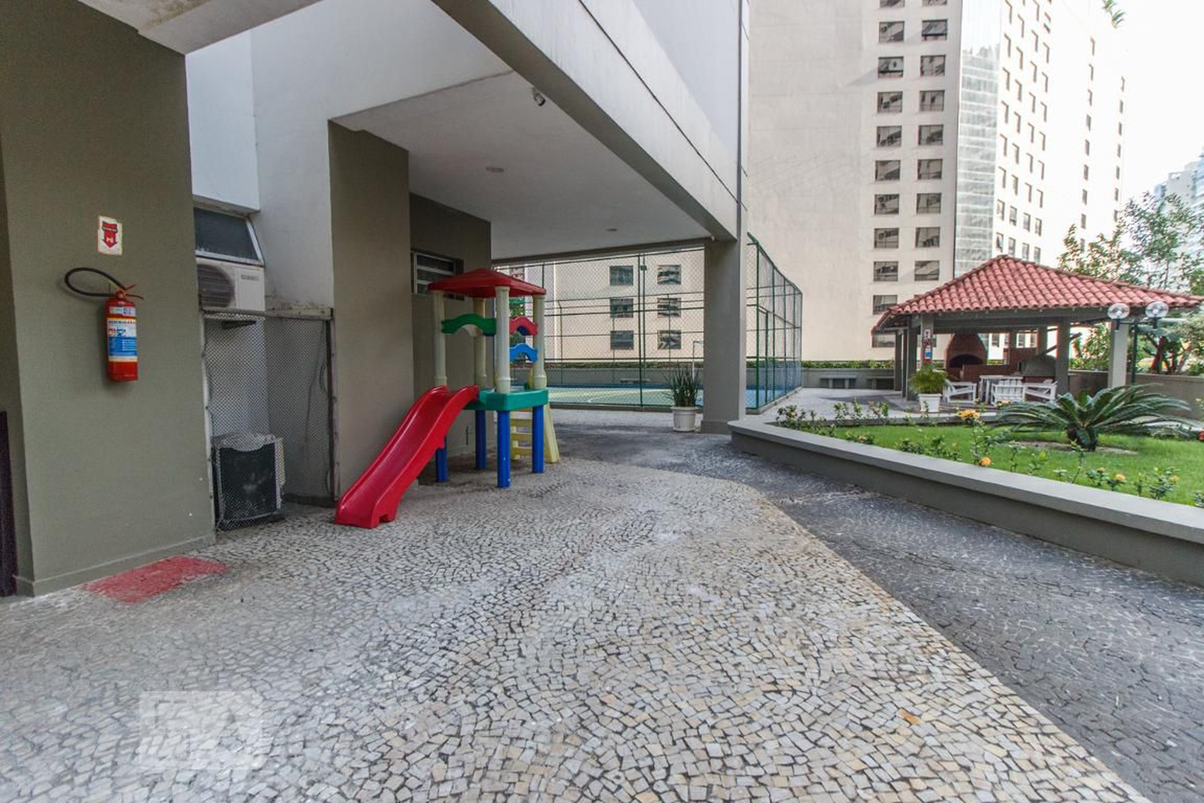 Playground - Mirante Cinco Estrelas