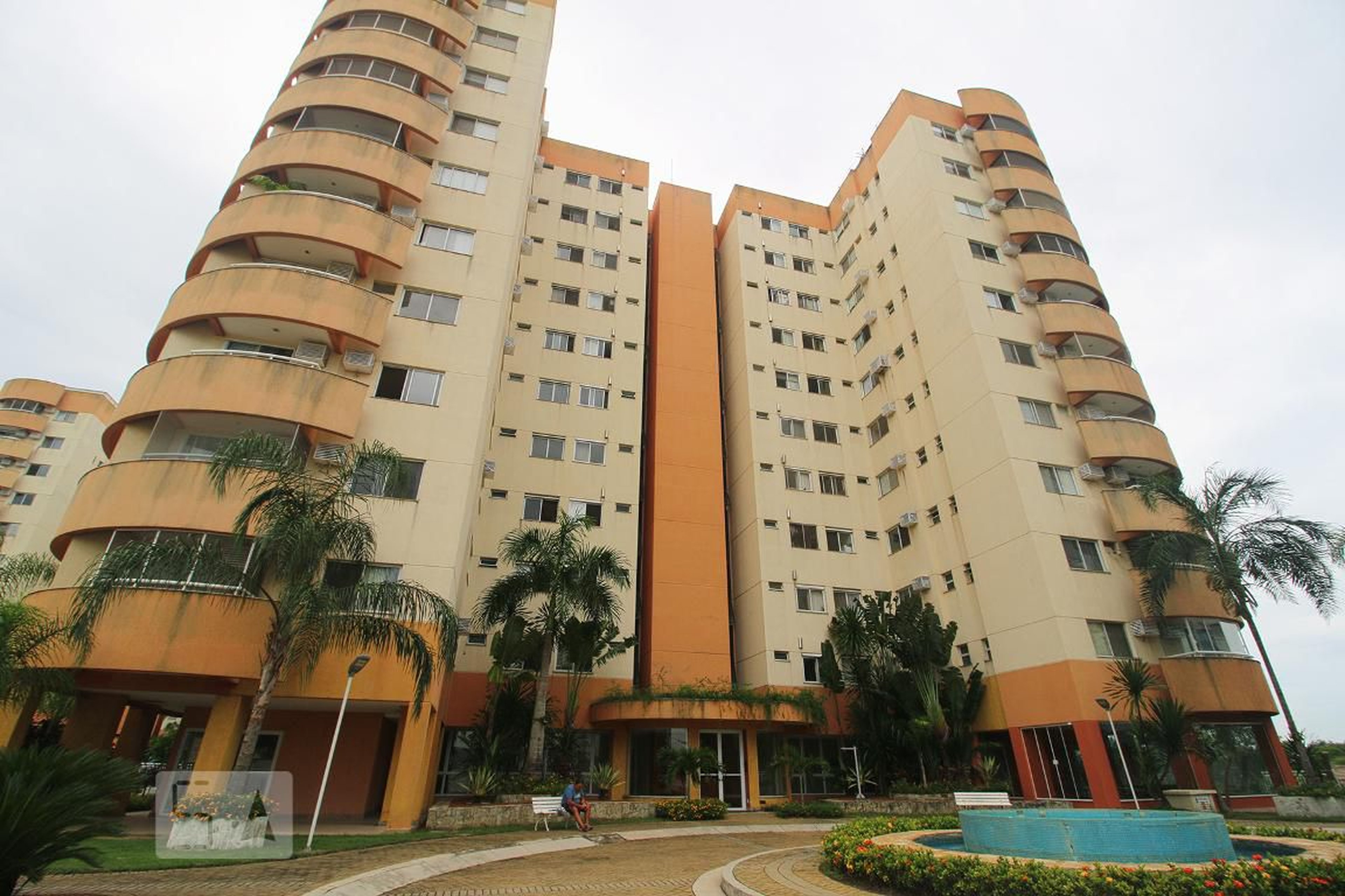 Fachada Condomínio em Avenida Cláudio Besserman Vianna, 704