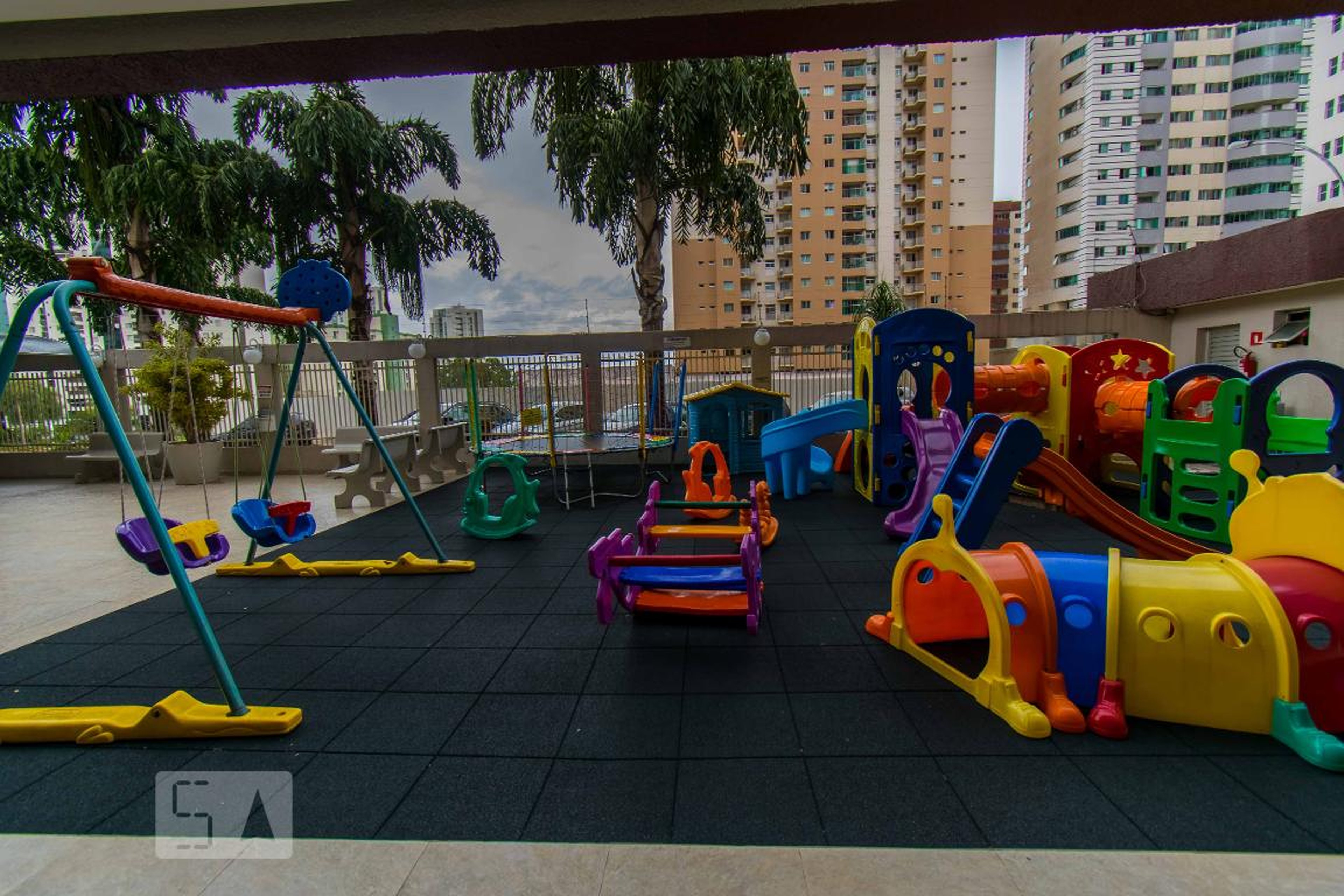 Playground - José Maria Ribeiro
