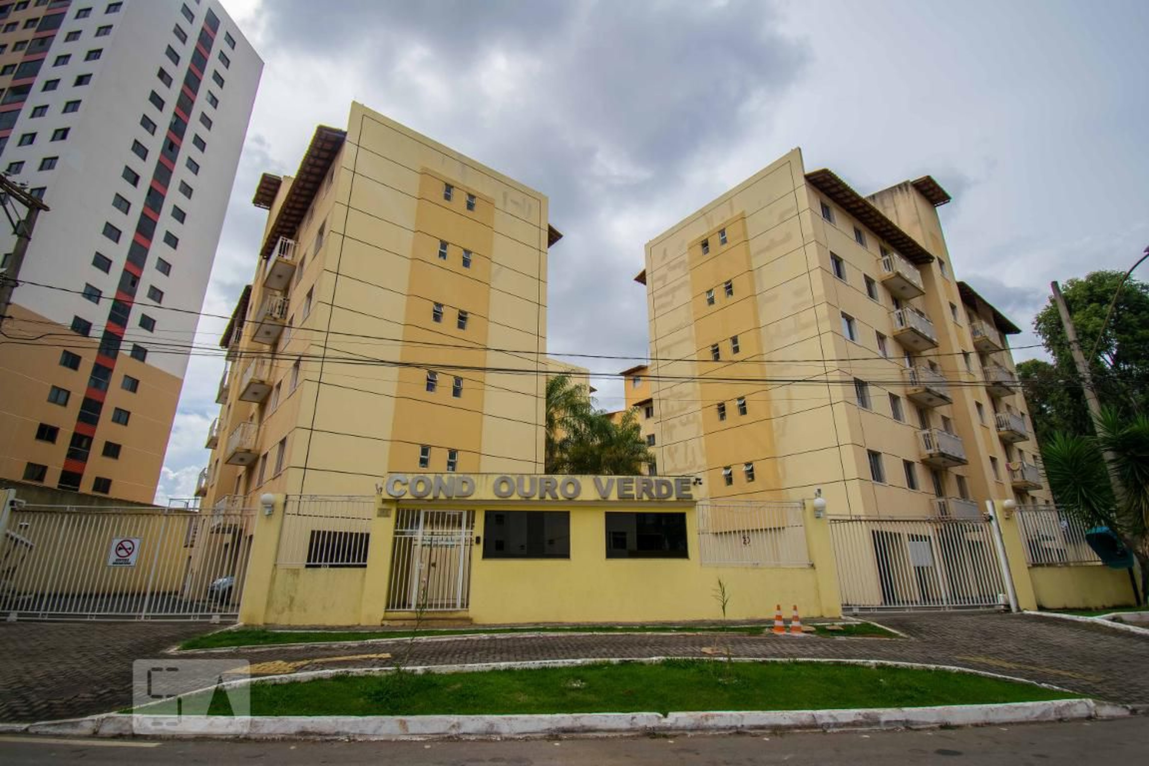 Fachada Condomínio Ouro Verde