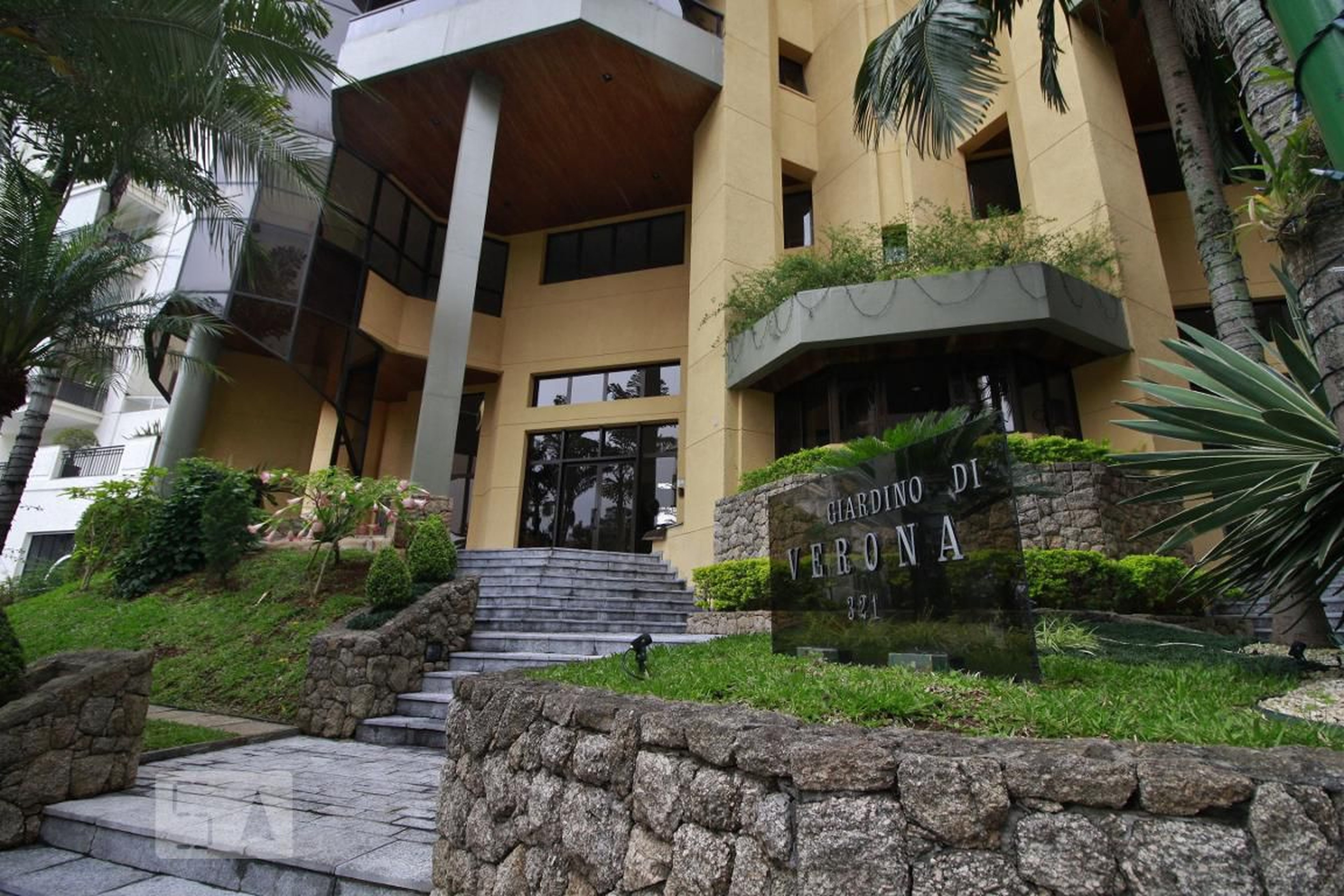 Fachada do prédio Condomínio Giardino di Verona