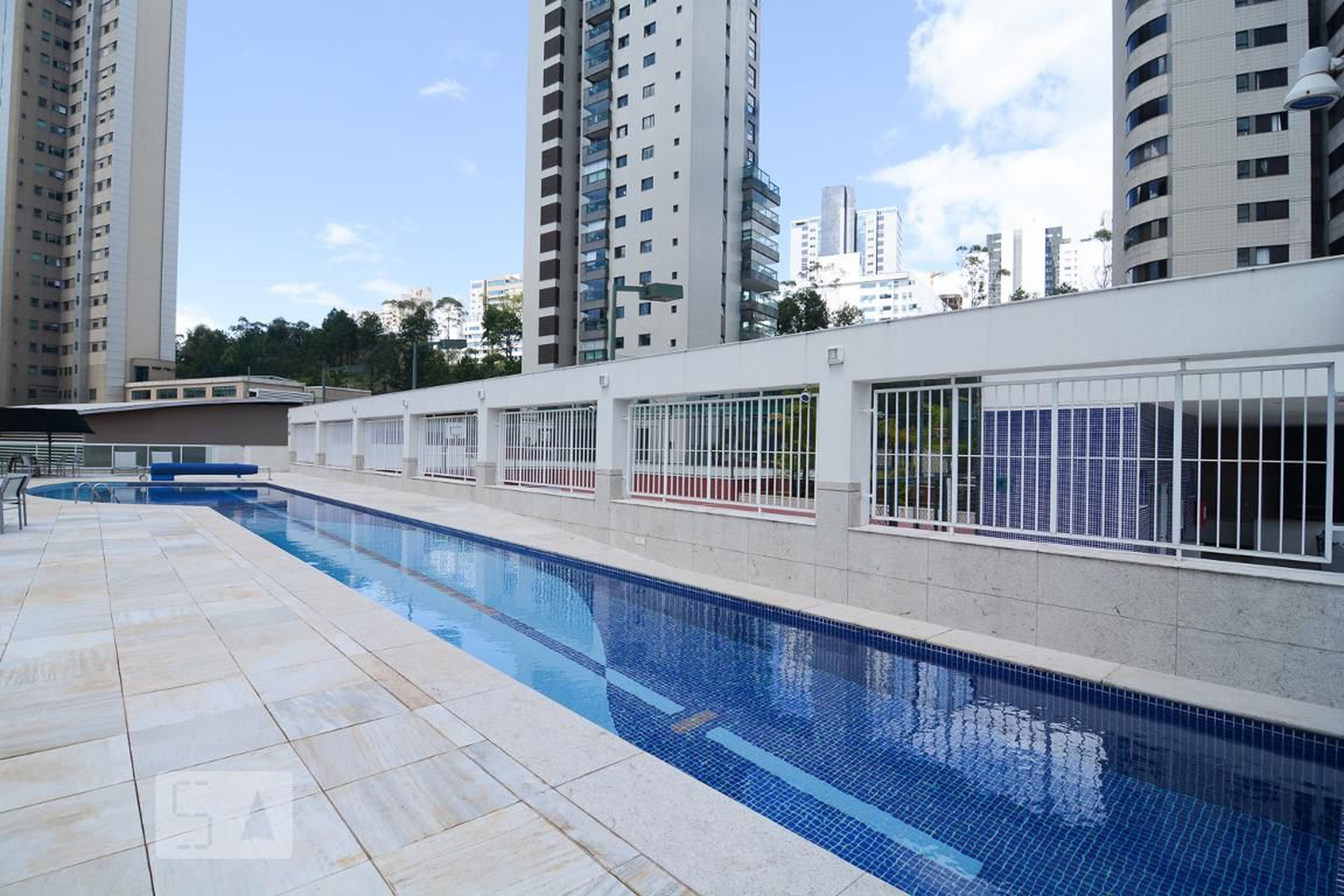 Piscina - Edifício Terrazzo Esmeralda