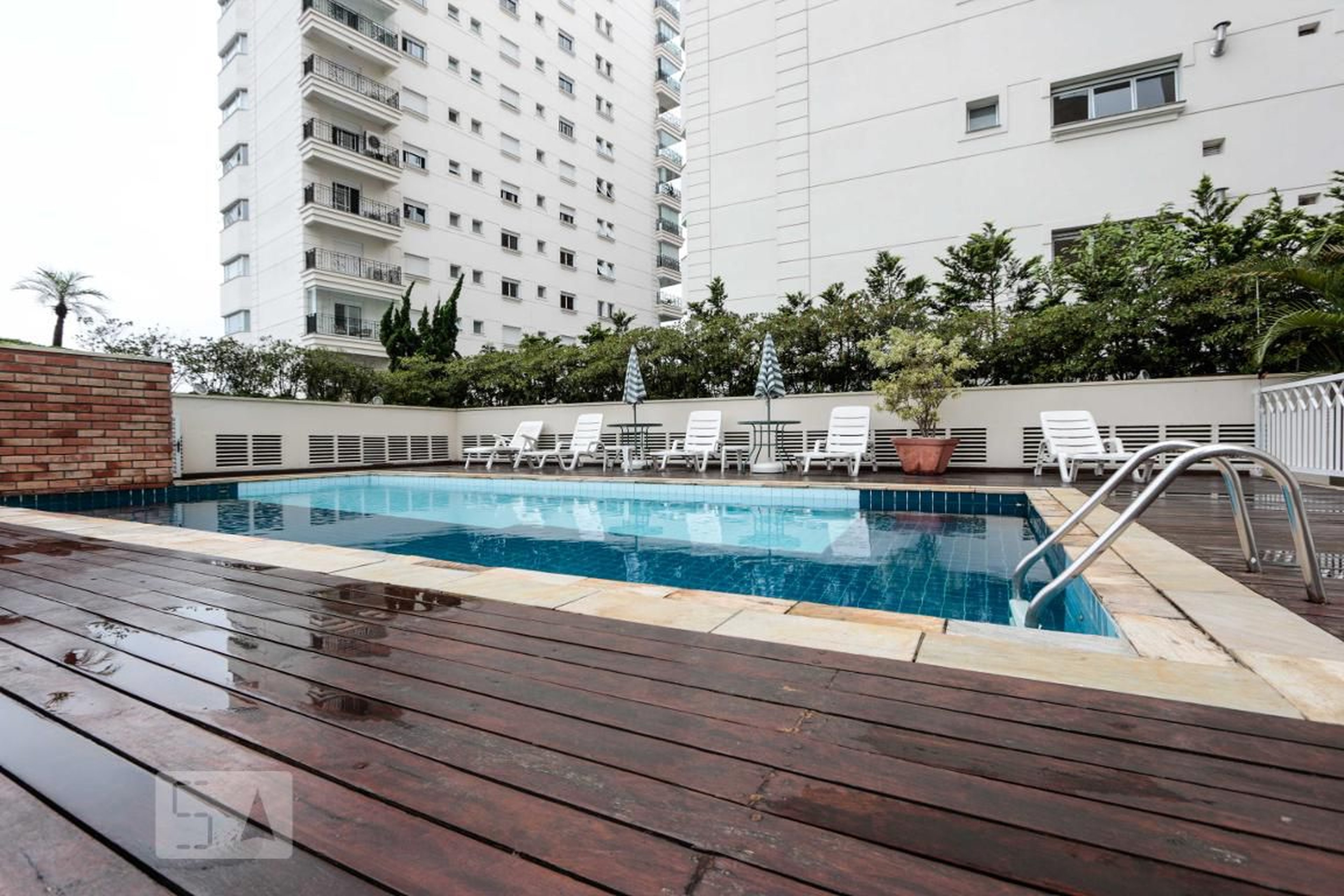 piscina - Les Alpes