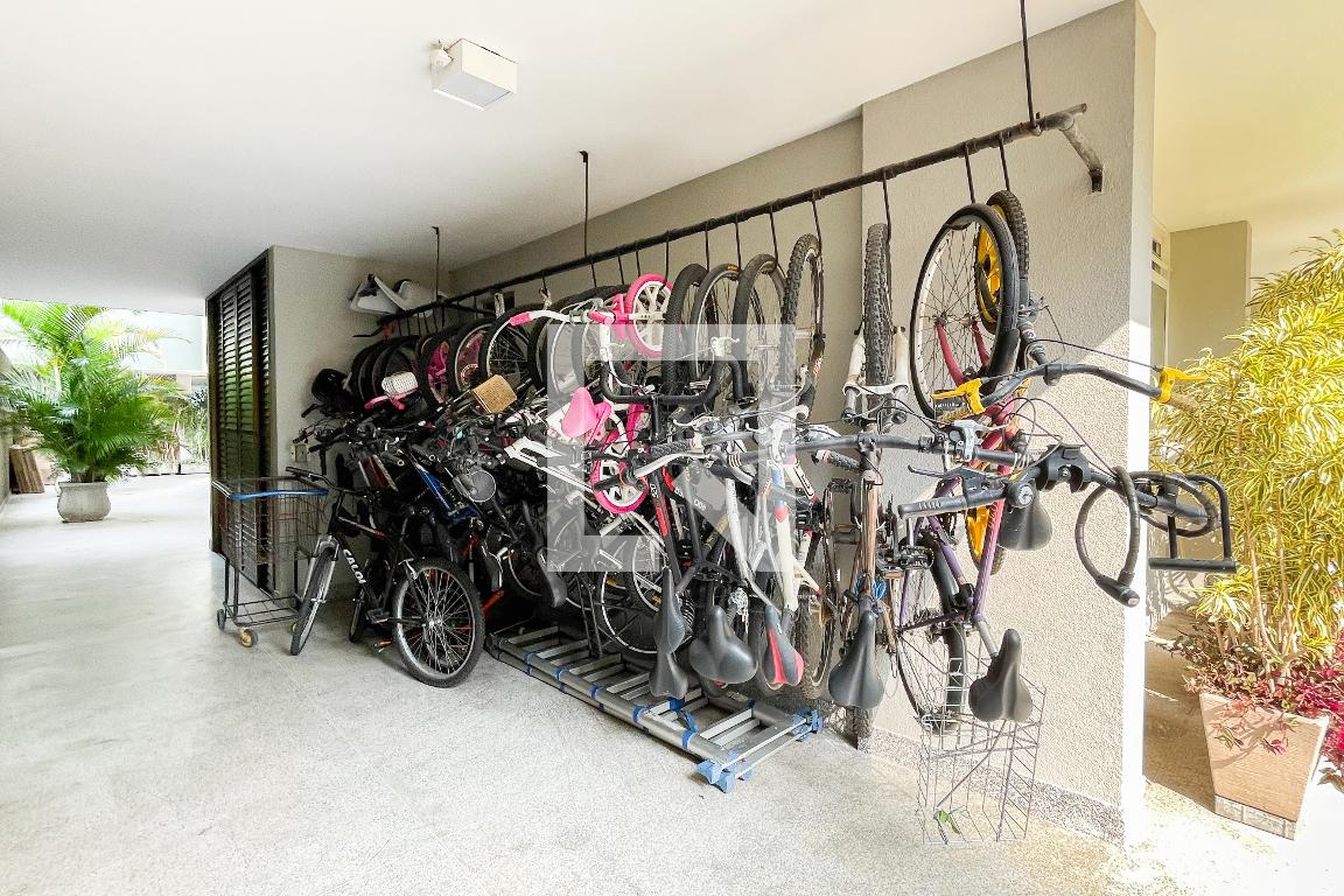 Bicicletário - Cristiano Viana