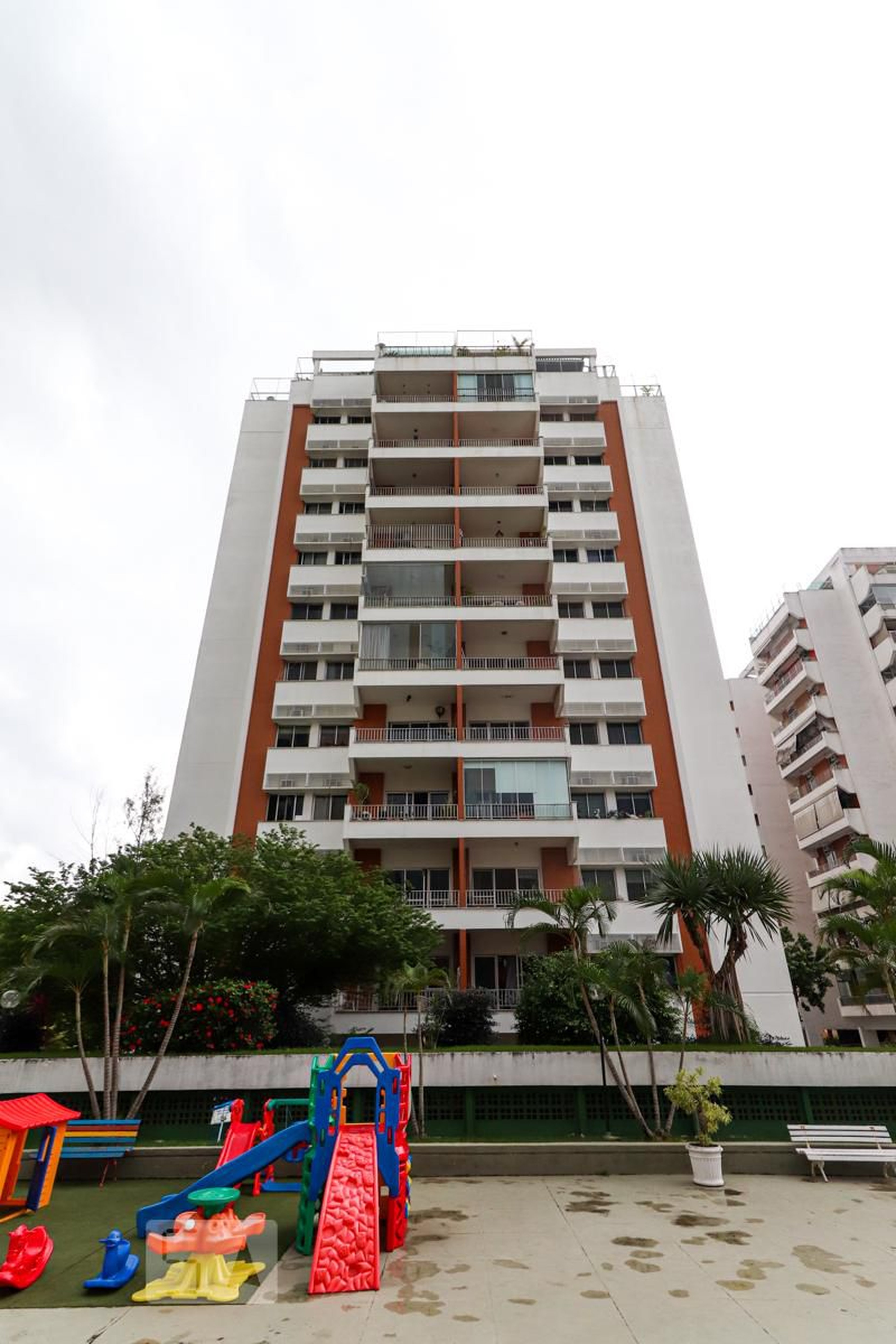 Fachada do Prédio Condomínio Santa Mônica