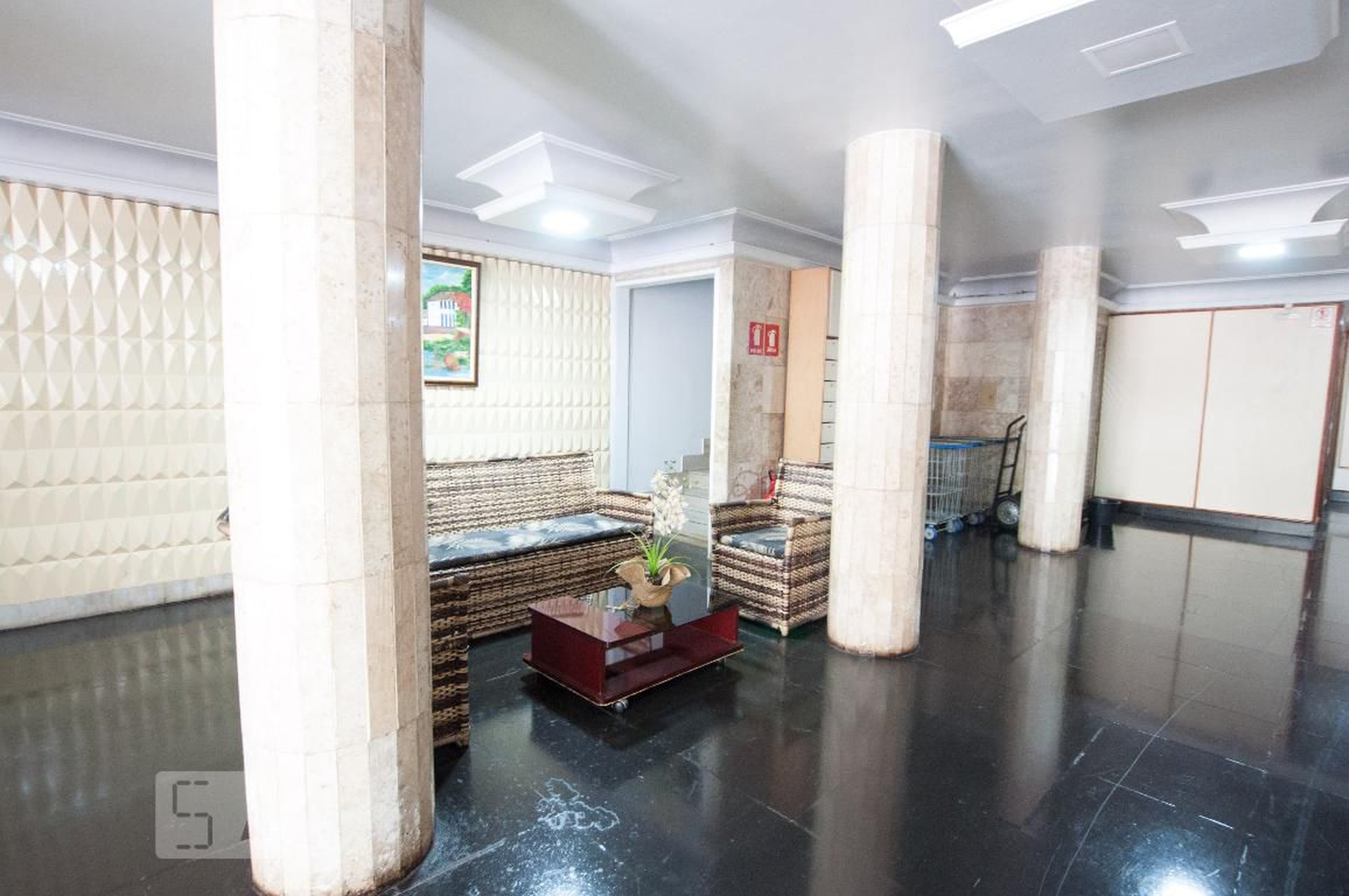 Hall de Entrada Edifício Princesa Isabel