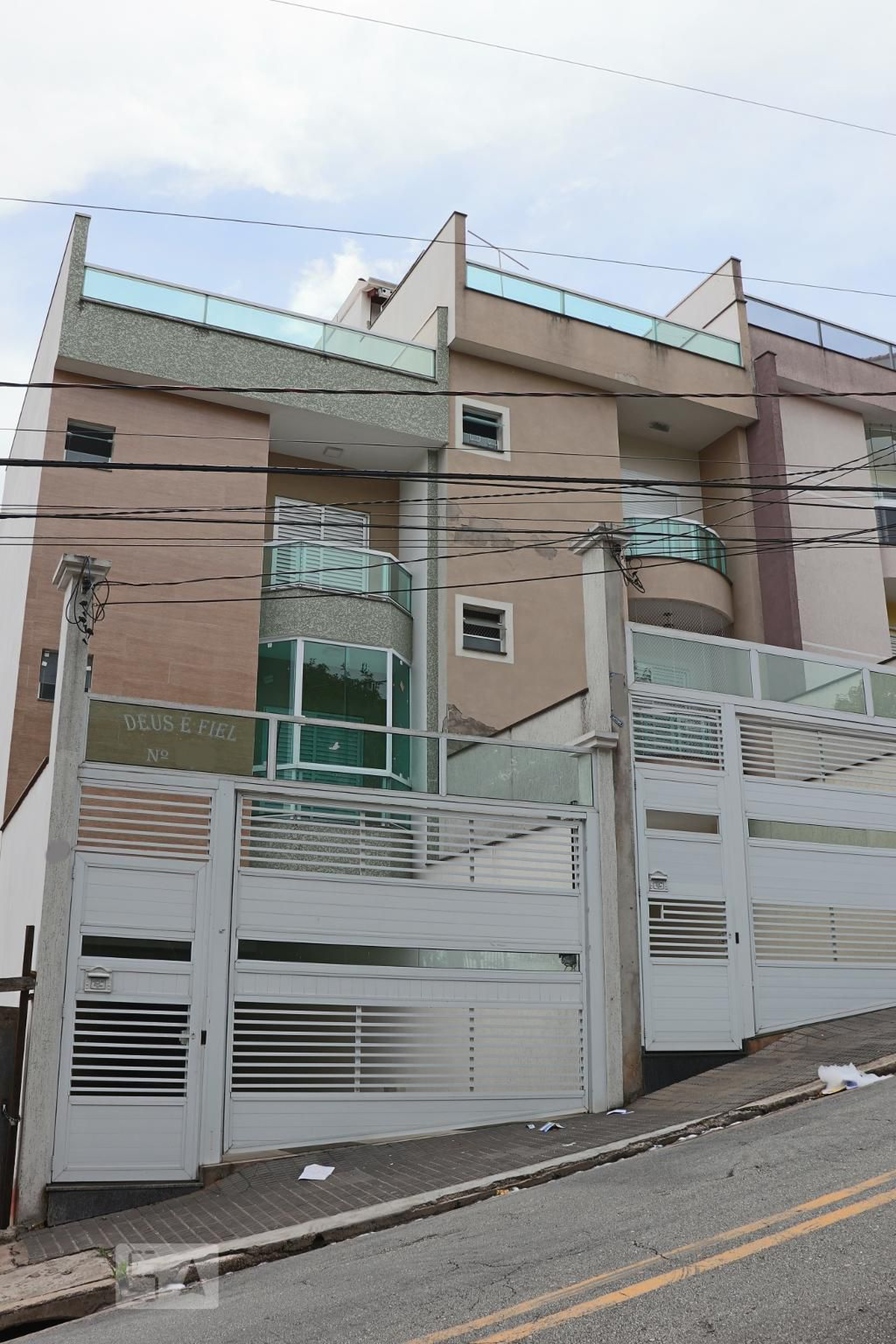 Fachada Condomínio em Rua Guerra Junqueira, 29