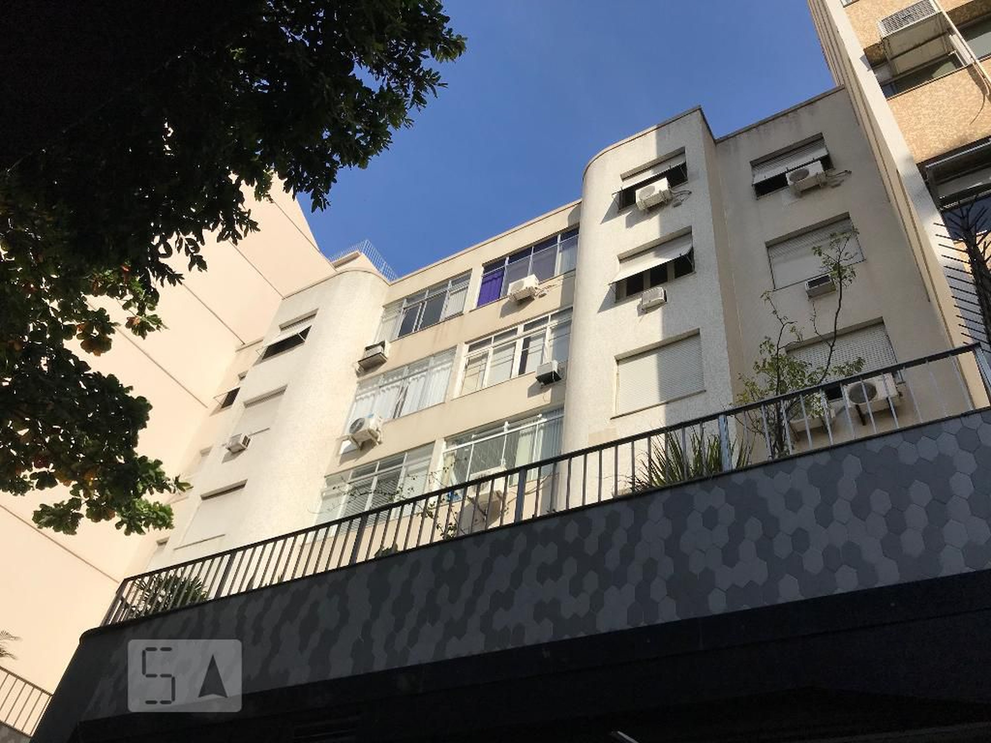 Fachada do Prédio Edifício Dourado