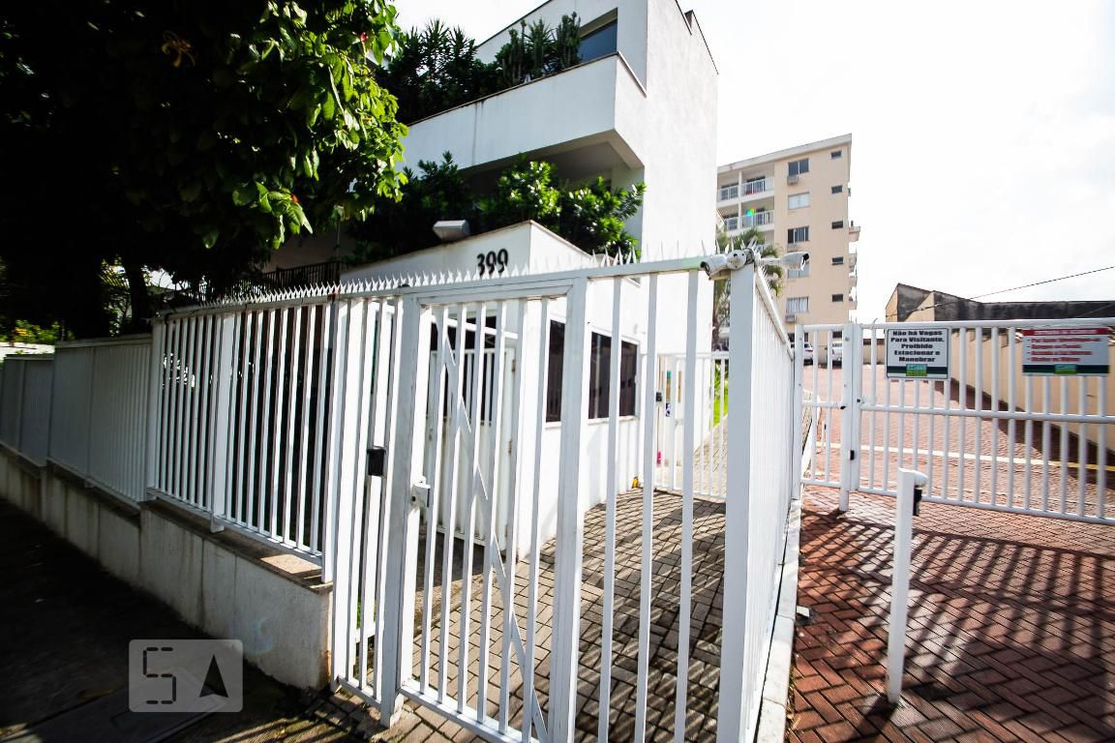 Fachada do prédio Condomínio Vale das Paineiras