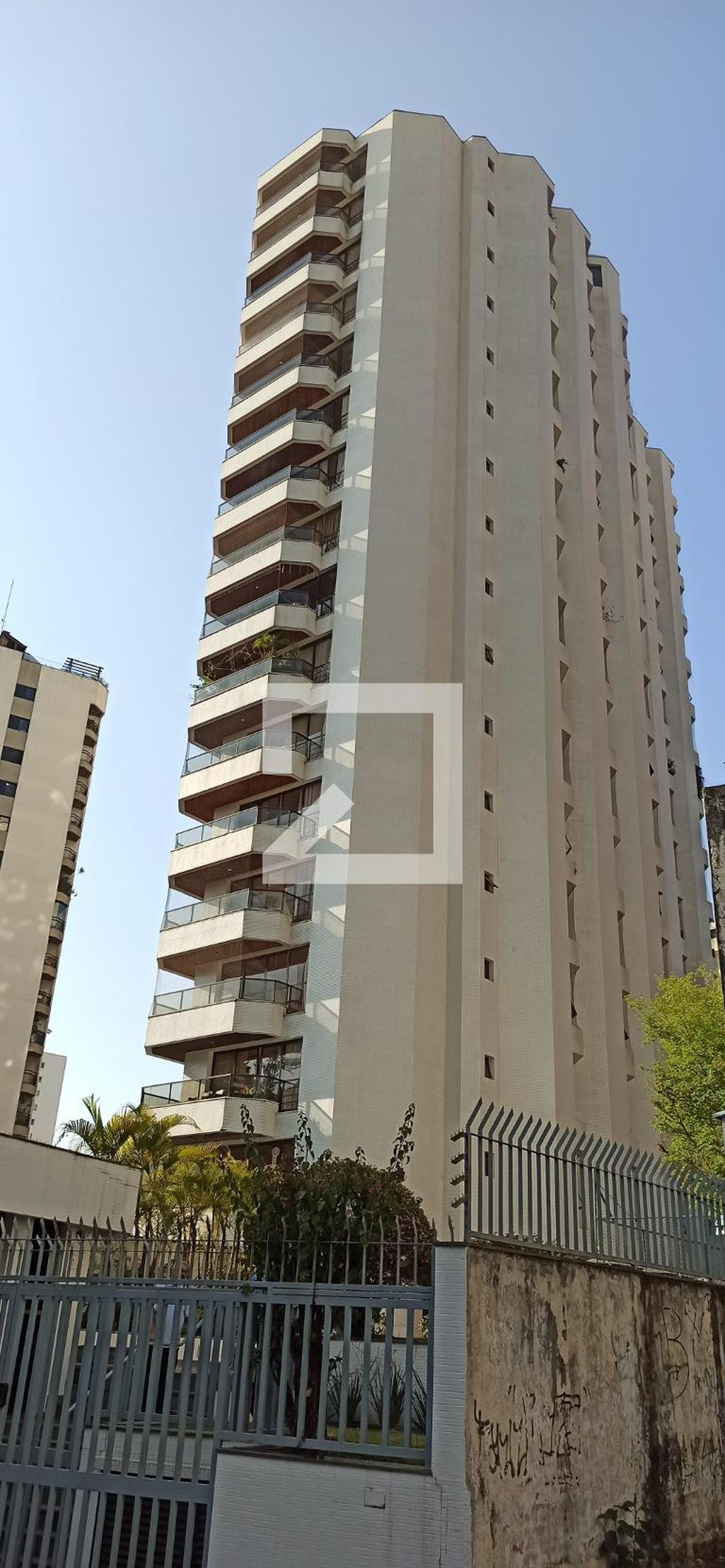 Fachada do Prédio Condomínio Vivenda Do Alto