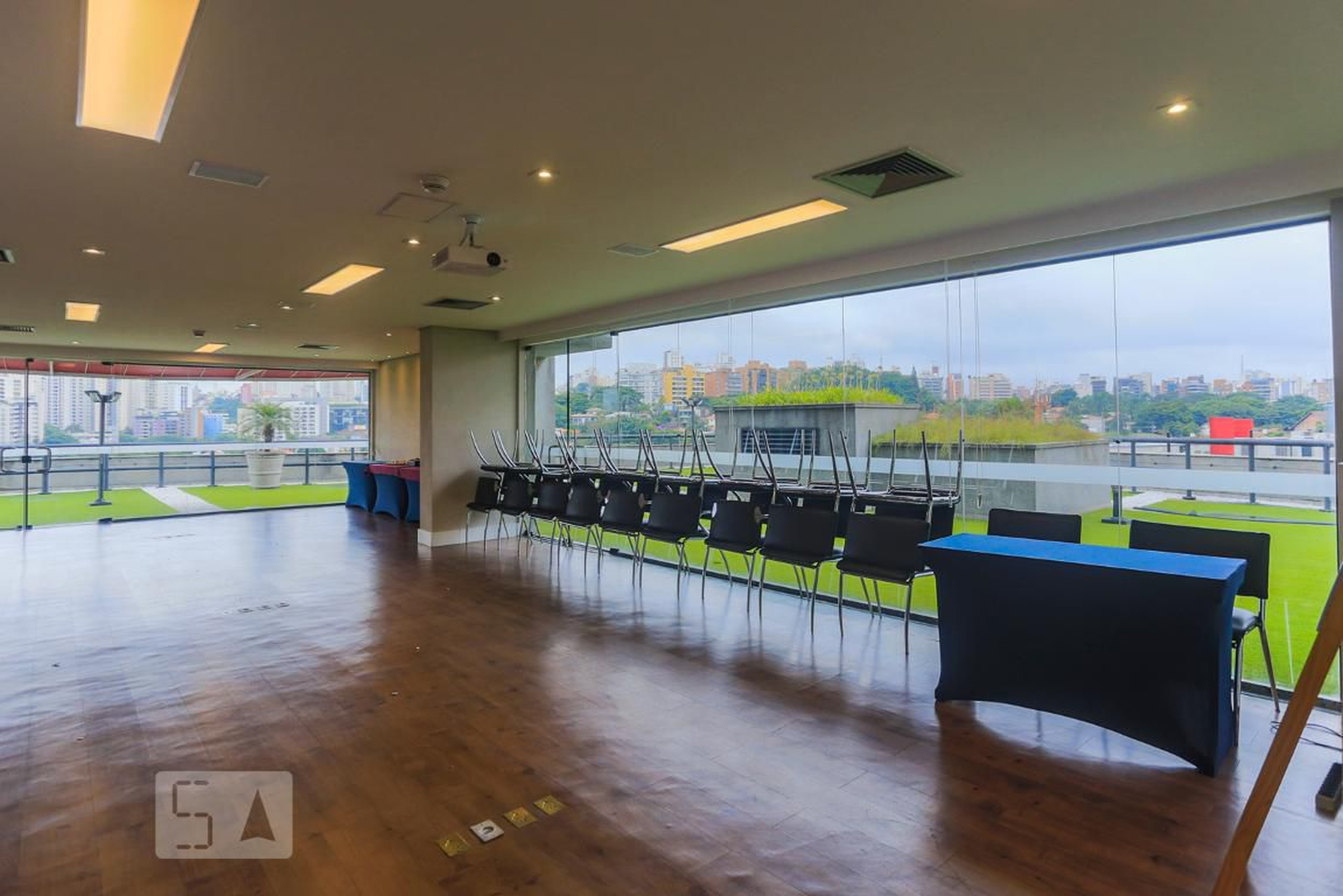 Salão de Festa - George V Residence