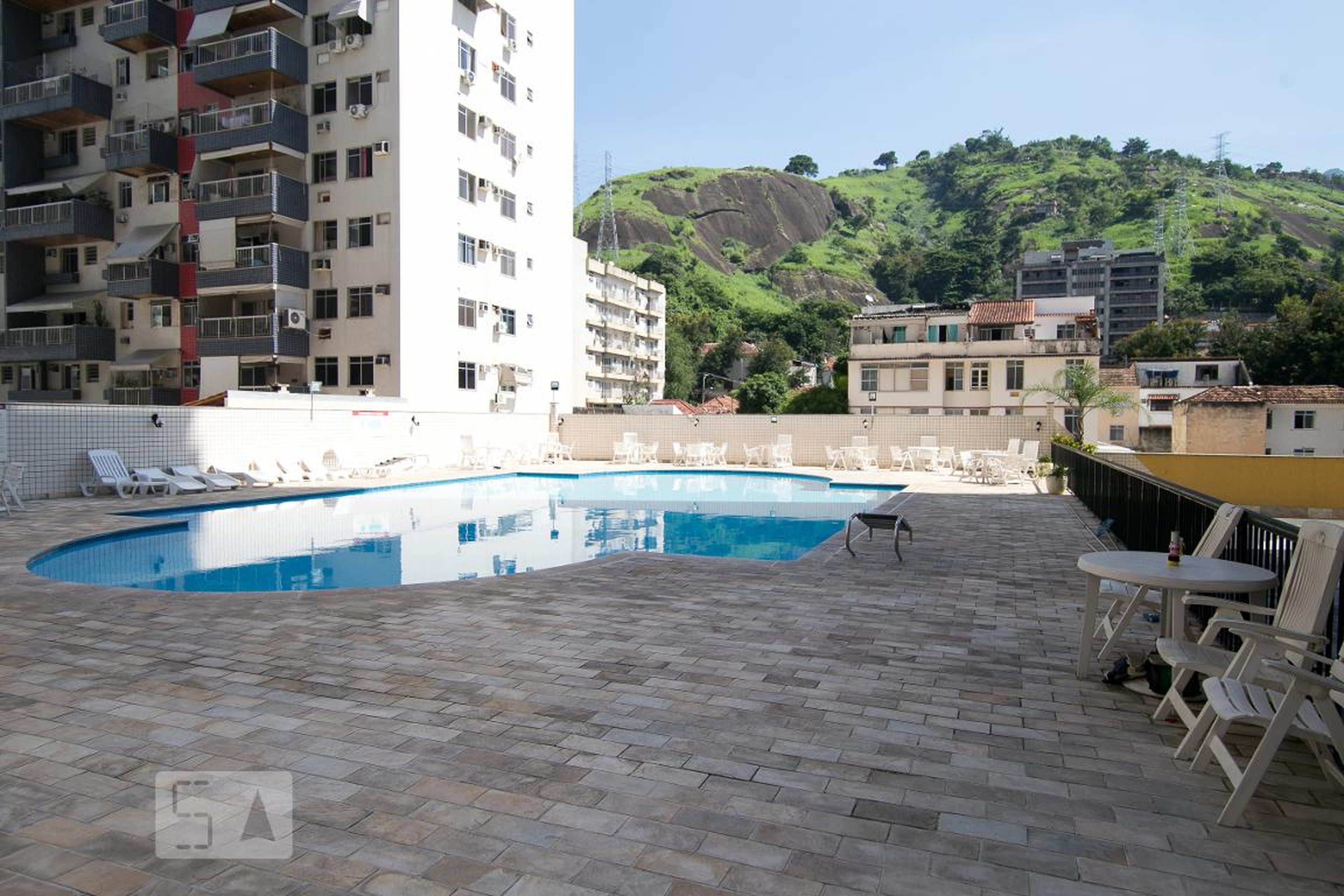 Piscina adulto - Edifício Maison Camille Claudel