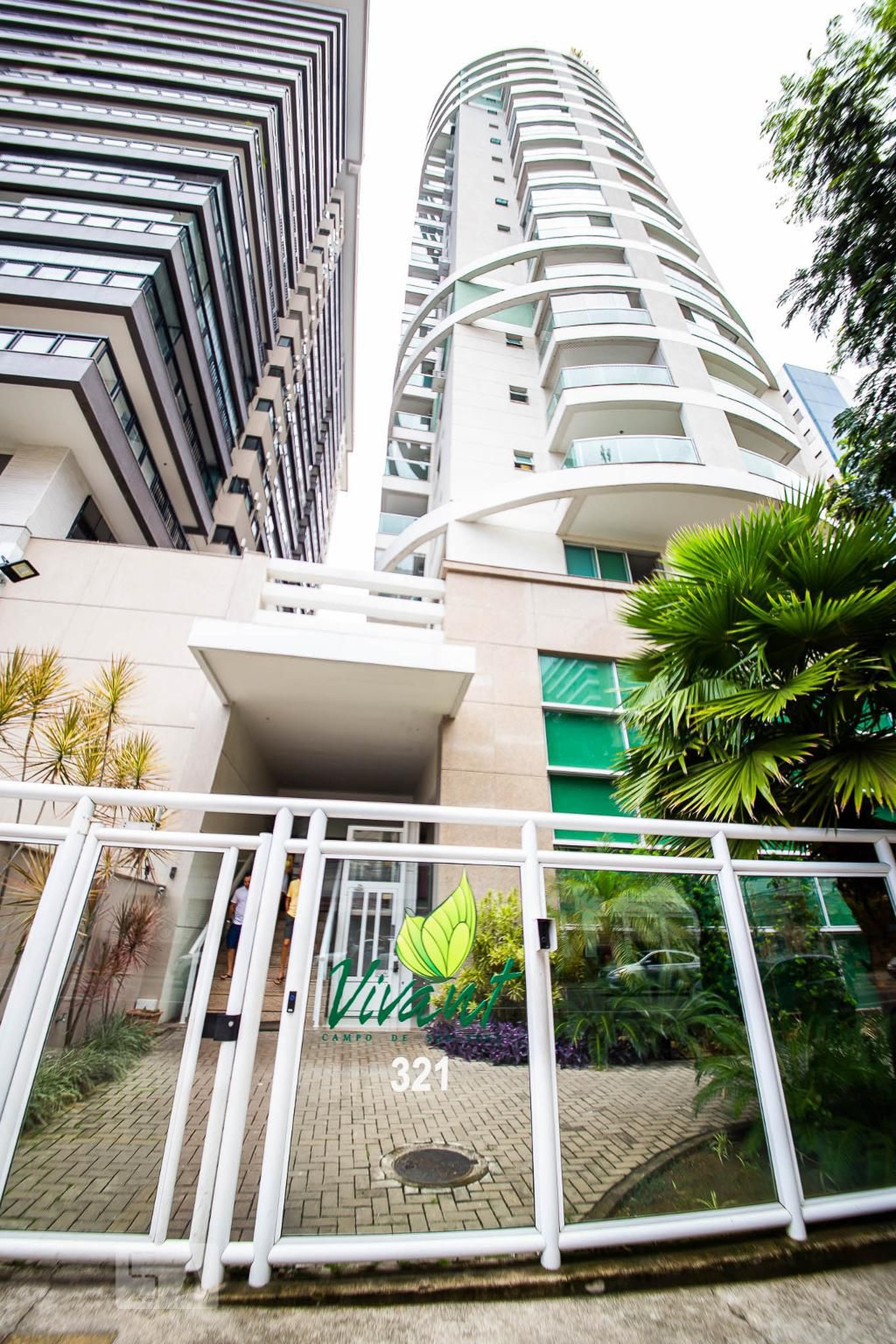 Fachada do prédio Condomínio Vivant